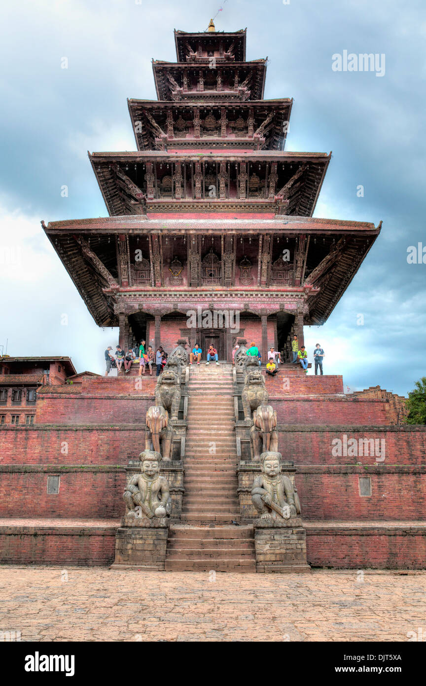 Nyatapola Temple (1702), Taumadhi square, Bhaktapur, Nepal Stock Photo