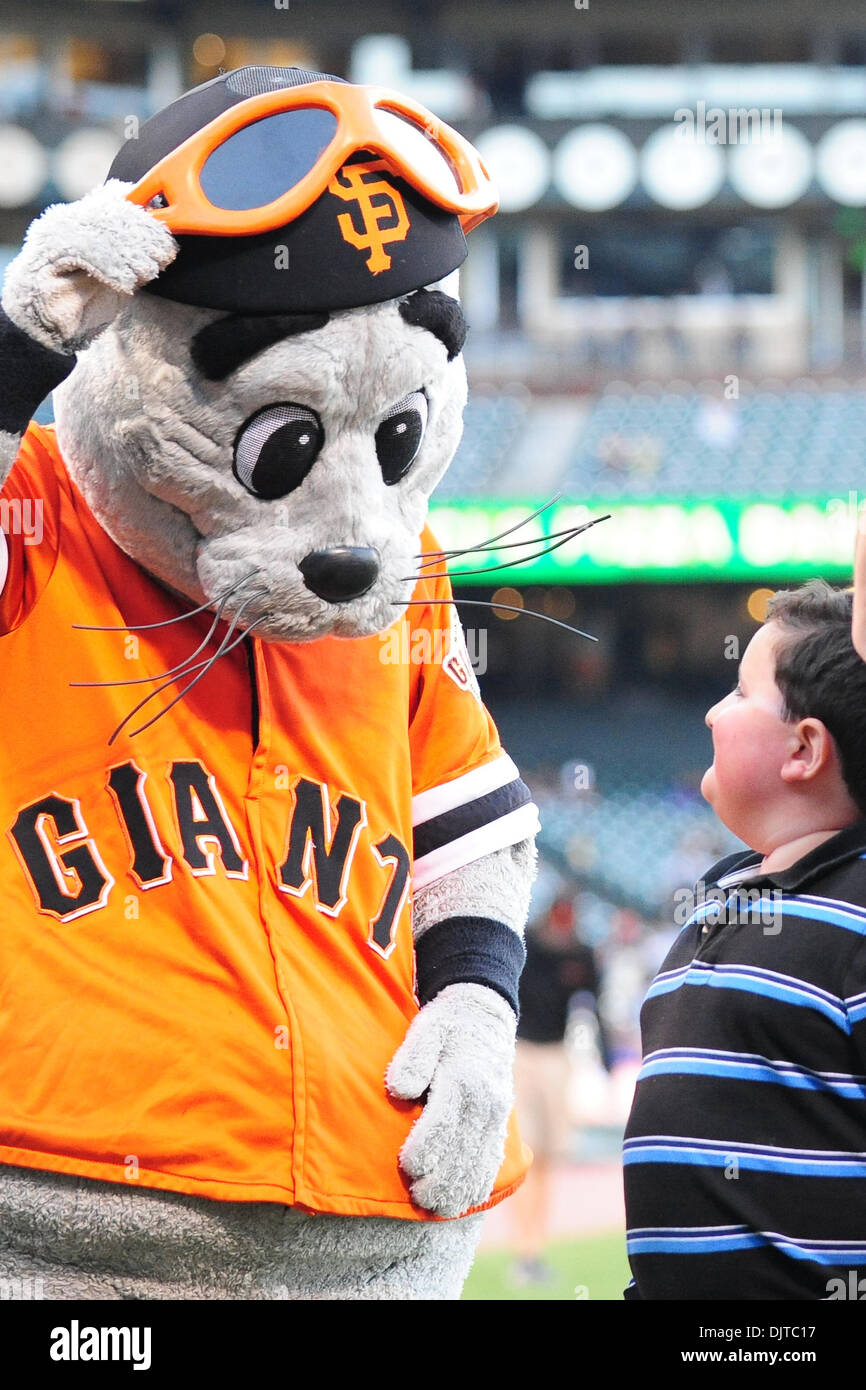 San Francisco, CA: San Francisco Giants mascot Lou Seal gets a