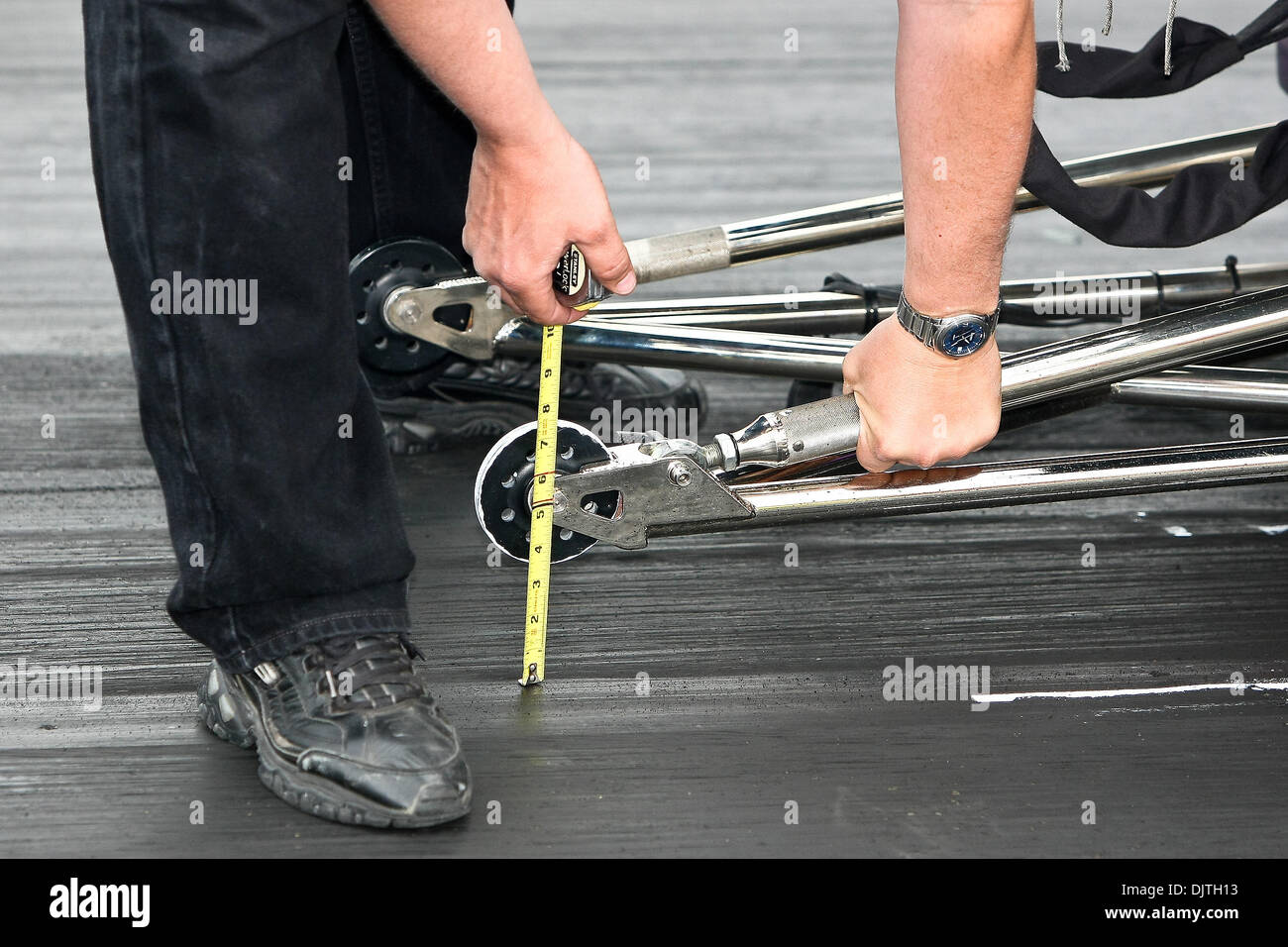 Wheelie bars hires stock photography and images Alamy