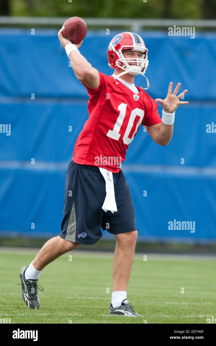 Buffalo Bills rookie quarterback Levi Brown (#10) during a minicamp Stock  Photo - Alamy