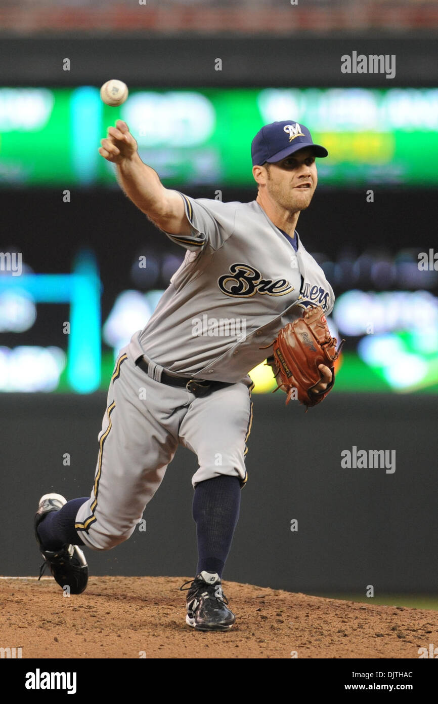 Milwaukee Brewers starting pitcher Dave Bush #31 pitching in the 1st inning of the Twins'  baseball game against the Milwaukee Brewers at Target Field in Minneapolis, Minnesota.  The Twins scored 7 runs in the 1st inning. (Credit Image: © Marilyn Indahl/Southcreek Global/ZUMApress.com) Stock Photo