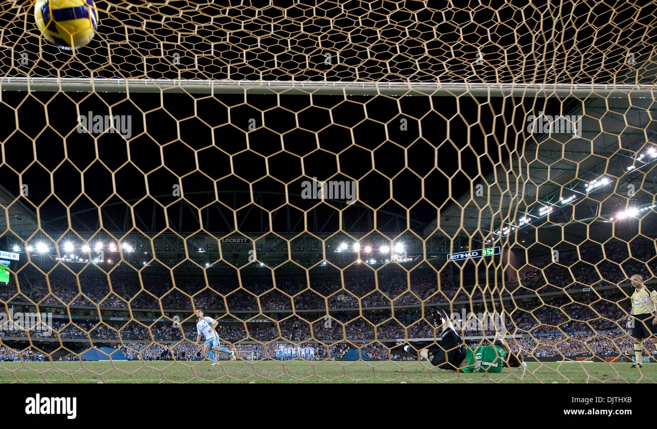 MELBOURNE, AUSTRALIA - MARCH 20, 2010: Hayden Foxe of Sydney FC kicks a penalty past Melbourne Victory keeper Mitchell Langerak during penalty shoot out in the final of the 2010 A-League between the Melbourne Victory and Sydney FC at Etihad Stadium on March 20, 2010 in Melbourne, Australia. Sydney FC won the match on penalties 4-2. (Credit Image: © Sydney Low/Southcreek Global/ZUMA Stock Photo