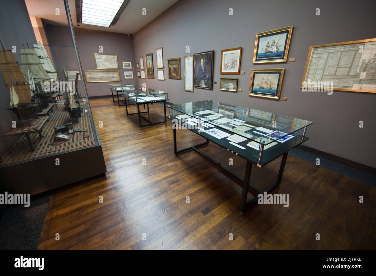 Chambre de Commerce de Marseille (C.C.I.M) / Marseille Chamber of