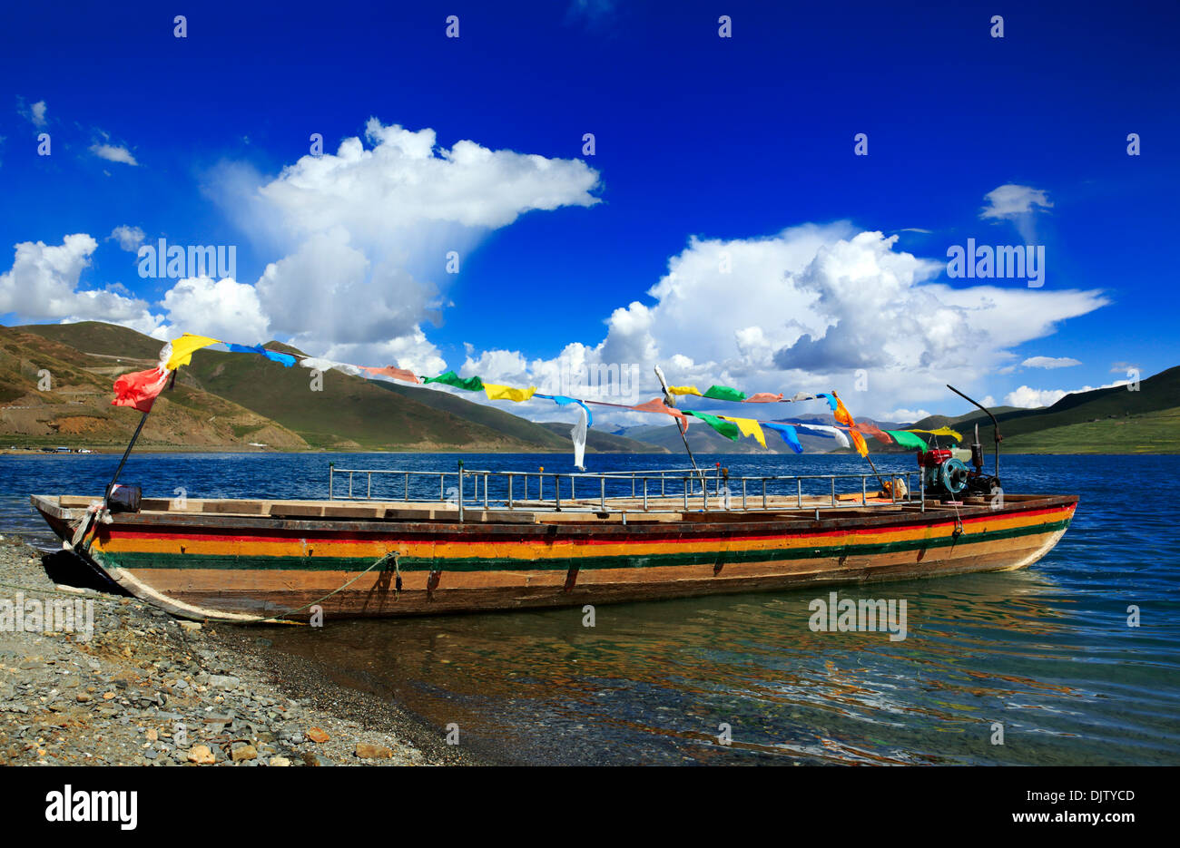 Yamdrok lake (Yamdrok Yumtso, Yamzho Yumco), Shannan Prefecture, Tibet, China Stock Photo