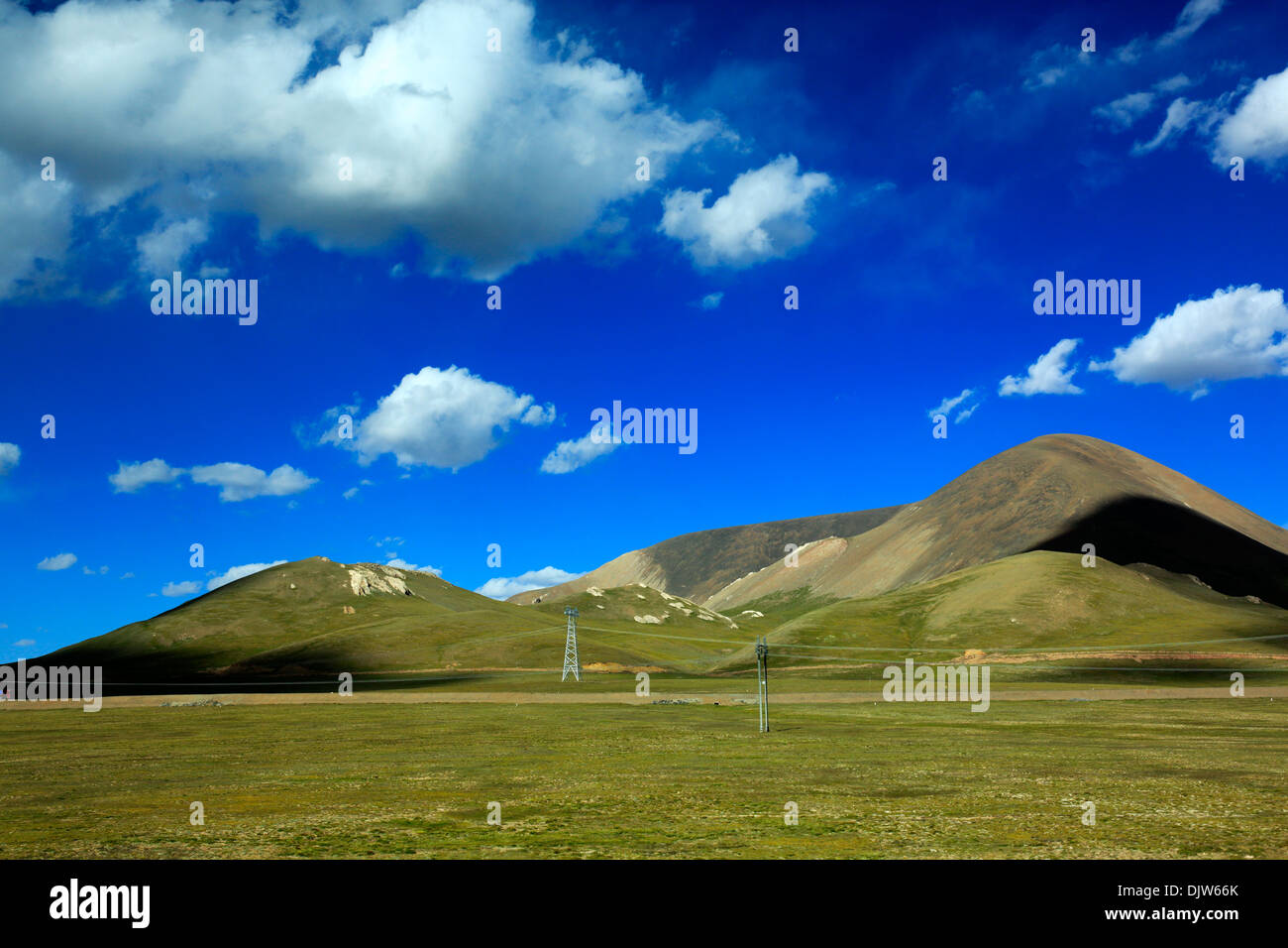 Landscape viewed from train of Trans-Tibetan Railway, Tibet, China Stock Photo