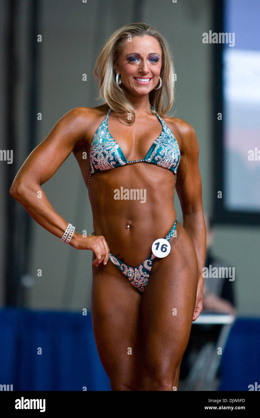 06 March 2010 (16) Nicole Bongiovanni competes in the 2010 Arnold Amateur IFBB Championships held at the Greater Columbus Convention Center in Columbus, Ohio