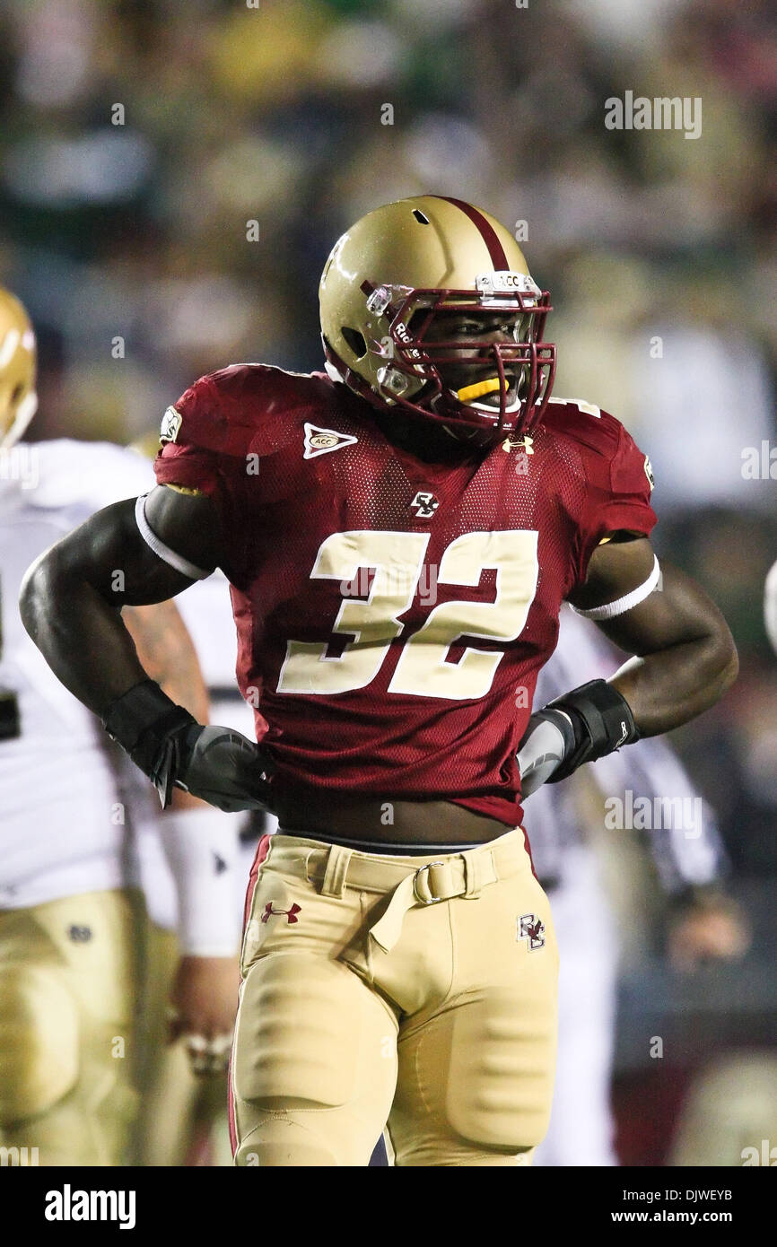 Oct. 2, 2010 - Chestnut Hill, Massachusetts, United States of America - Boston College Eagle Linebacker Kevin Pierre-Louis  (32) had 1 tackle and 2 assist in the game against Notre Dame.  The University of Notre Dame Fighting Irish defeated Boston College Eagles 31 to 13. (Credit Image: © Mark Box/Southcreek Global/ZUMApress.com) Stock Photo