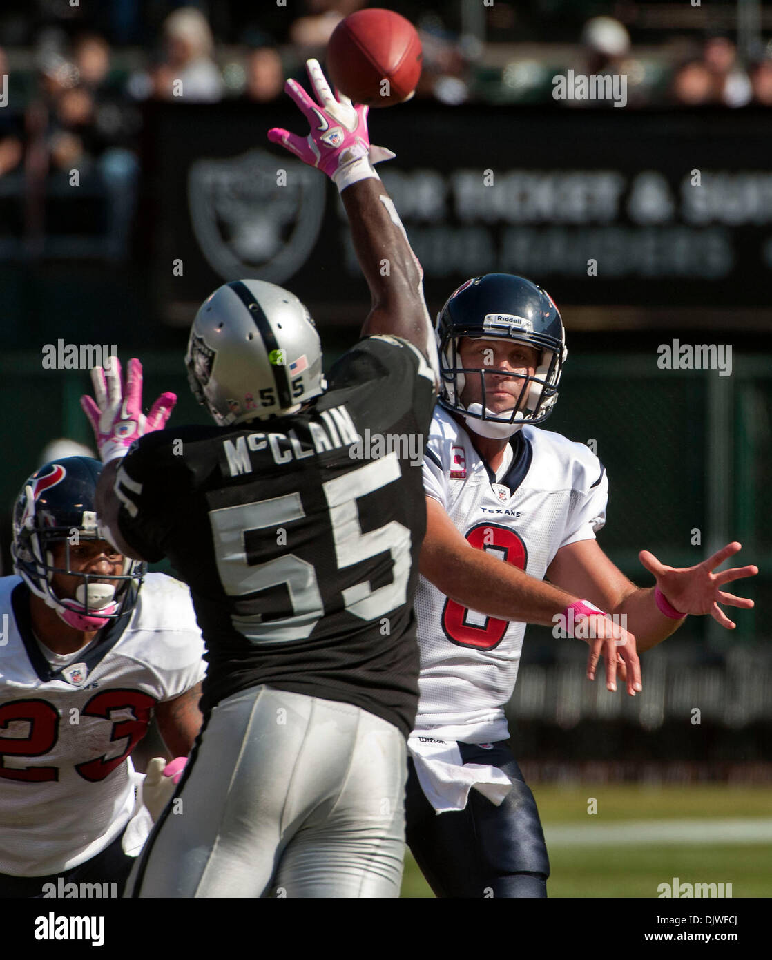 Matt Schaub (#8) of the Houston Texans looking at the sideline for further  instructions. The Jaguars defeated the Texans 31-24 at Reliant Stadium in  Houston TX. (Credit Image: © Anthony Vasser/Southcreek Global/ZUMApress.com