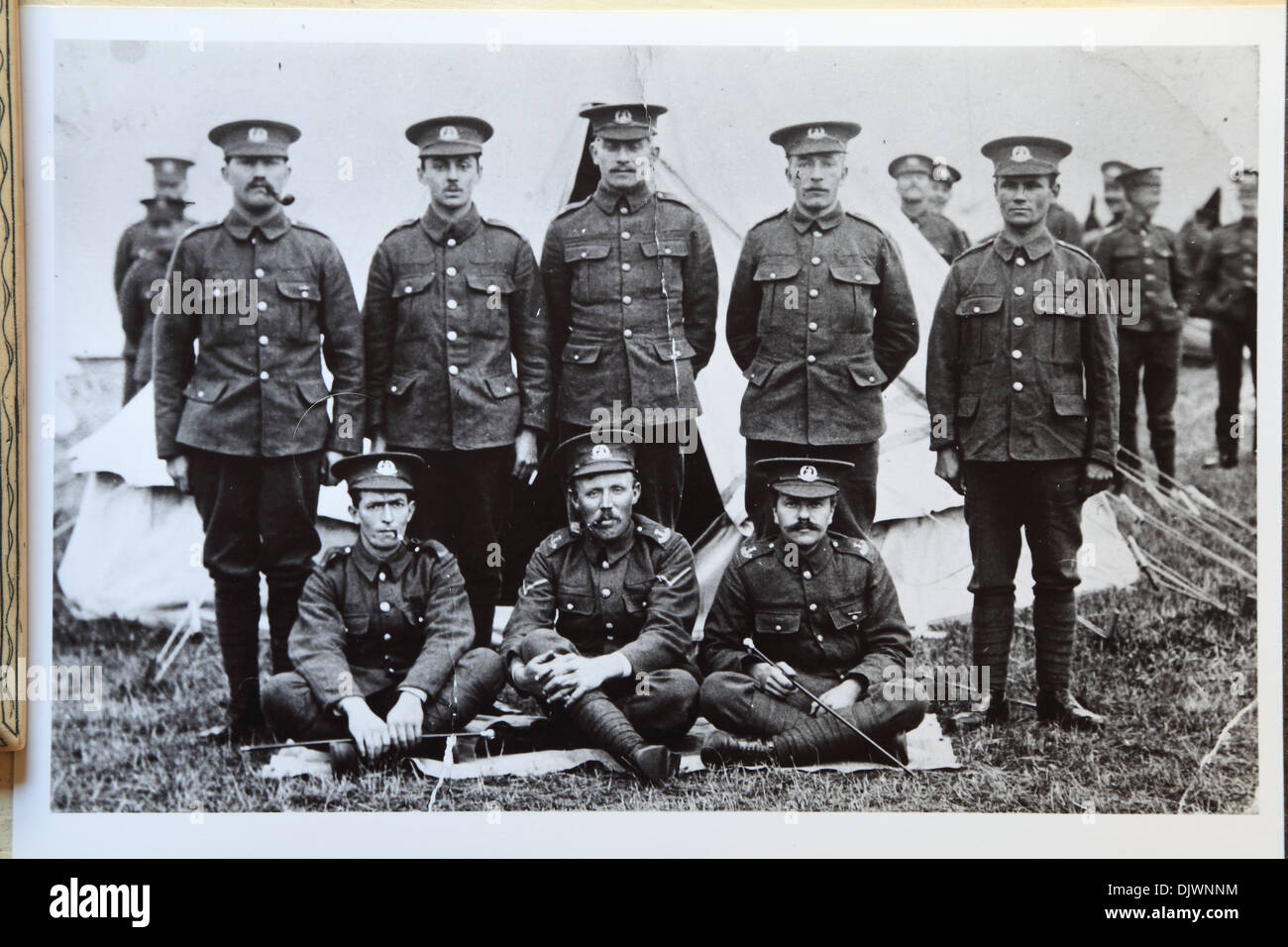 British First World War soldiers in encampment, 1st World War, 1st WW, Great War 1914-1918, history, archive archival historical imagery, WW1, England UK British Army soldier camp World War 1 Stock Photo