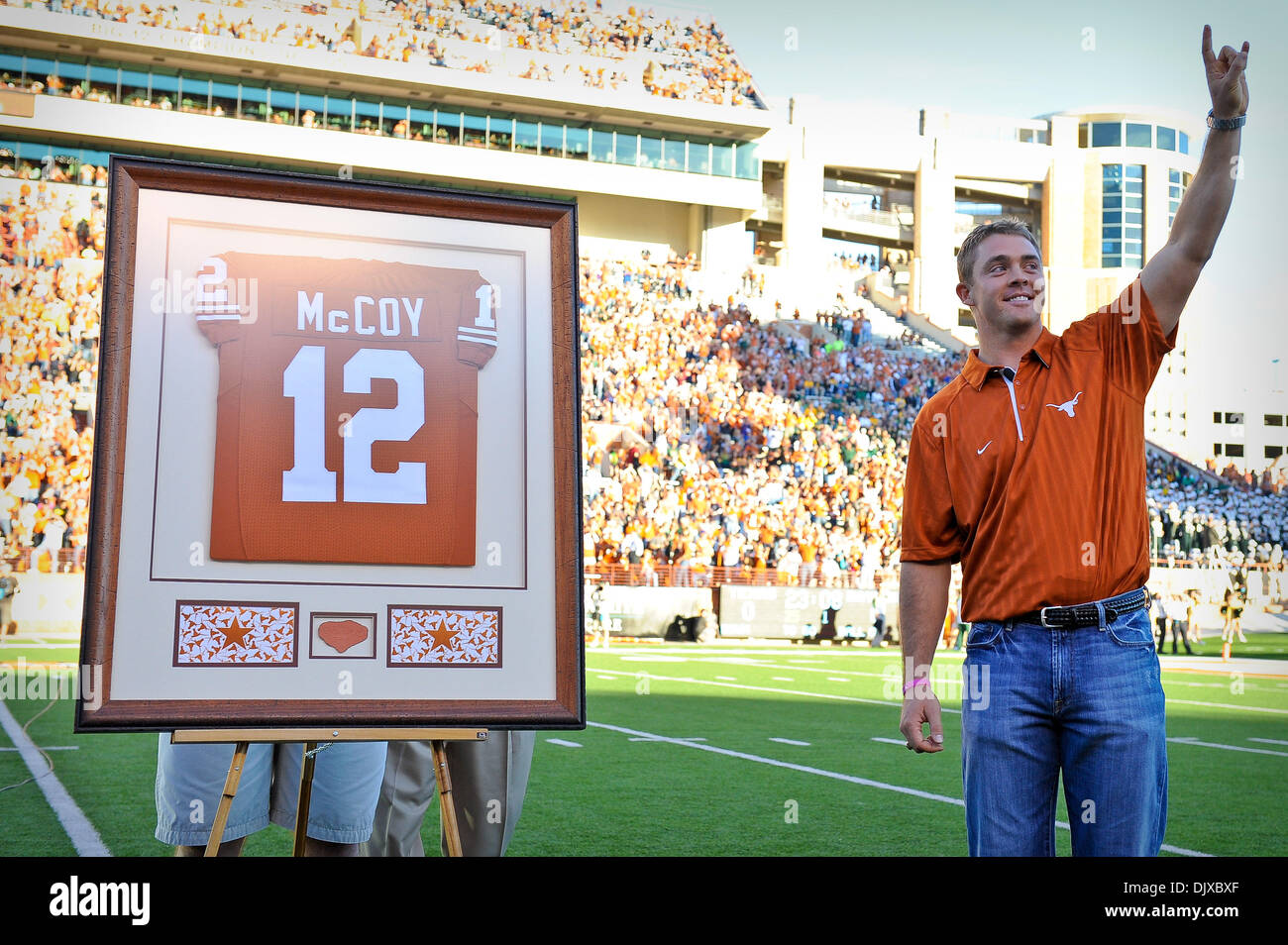 Longhorns retired number jersey