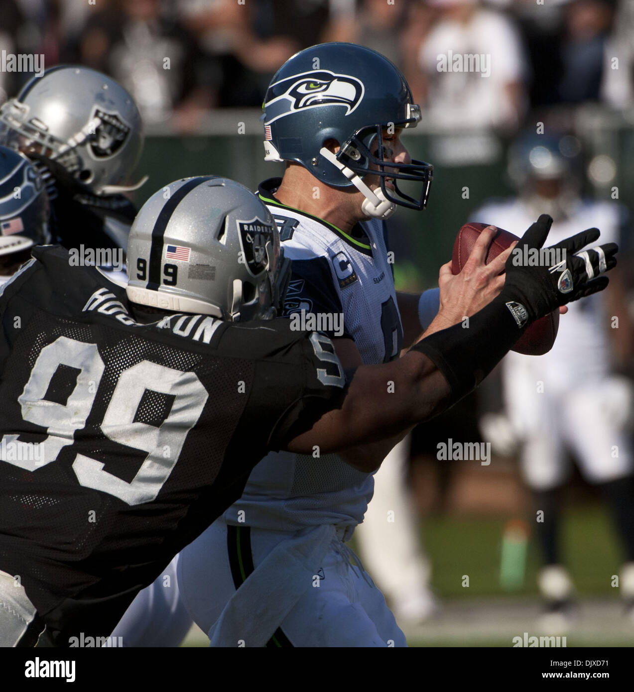 Oakland raiders defensive end hi-res stock photography and images - Page 2  - Alamy