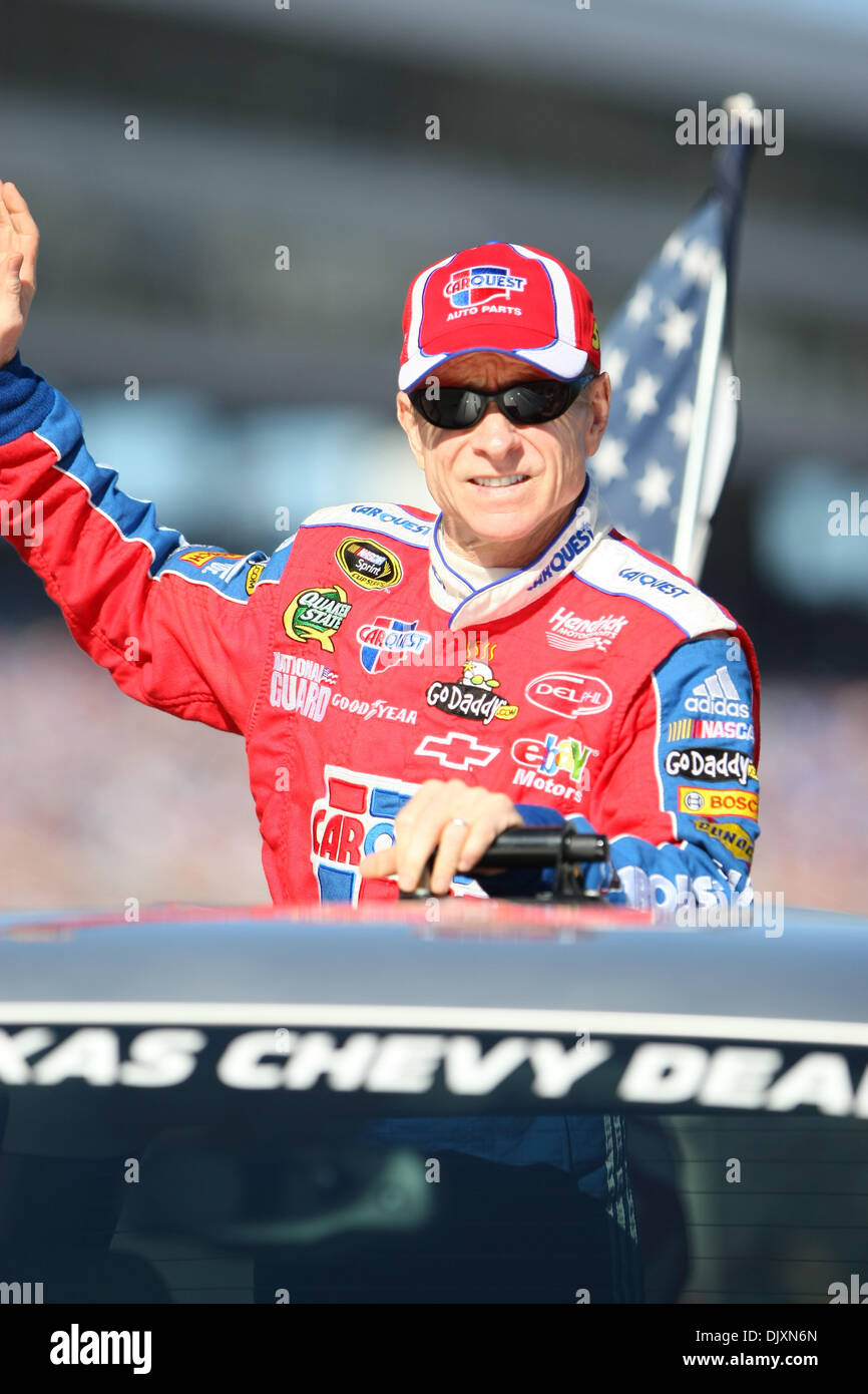 Nov. 7, 2010 - Fort Worth, Texas, United States of America - NASCAR Sprint Cup Series driver Mark Martin #5 is introduced to the fans before the AAA Texas 500 at the Texas Motor Speedway in Fort Worth, Texas. (Credit Image: © Matt Pearce/Southcreek Global/ZUMApress.com) Stock Photo