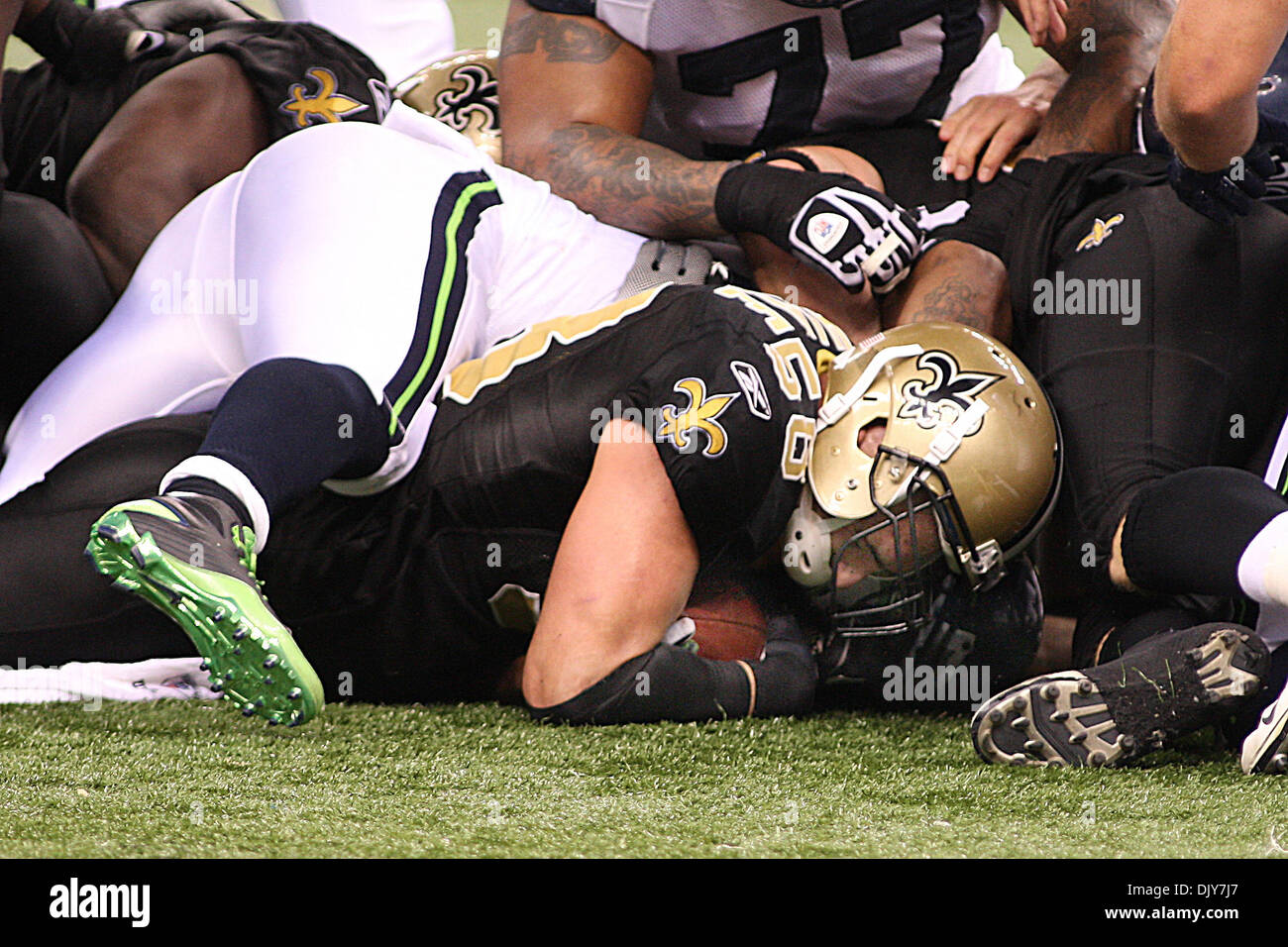 Sept 26, 2010: New Orleans Saints linebacker Scott Shanle (58) during game  action between the New Orleans Saints and the Atlanta Falcons at the  Louisiana Superdome in New Orleans, Louisiana. Falcons win