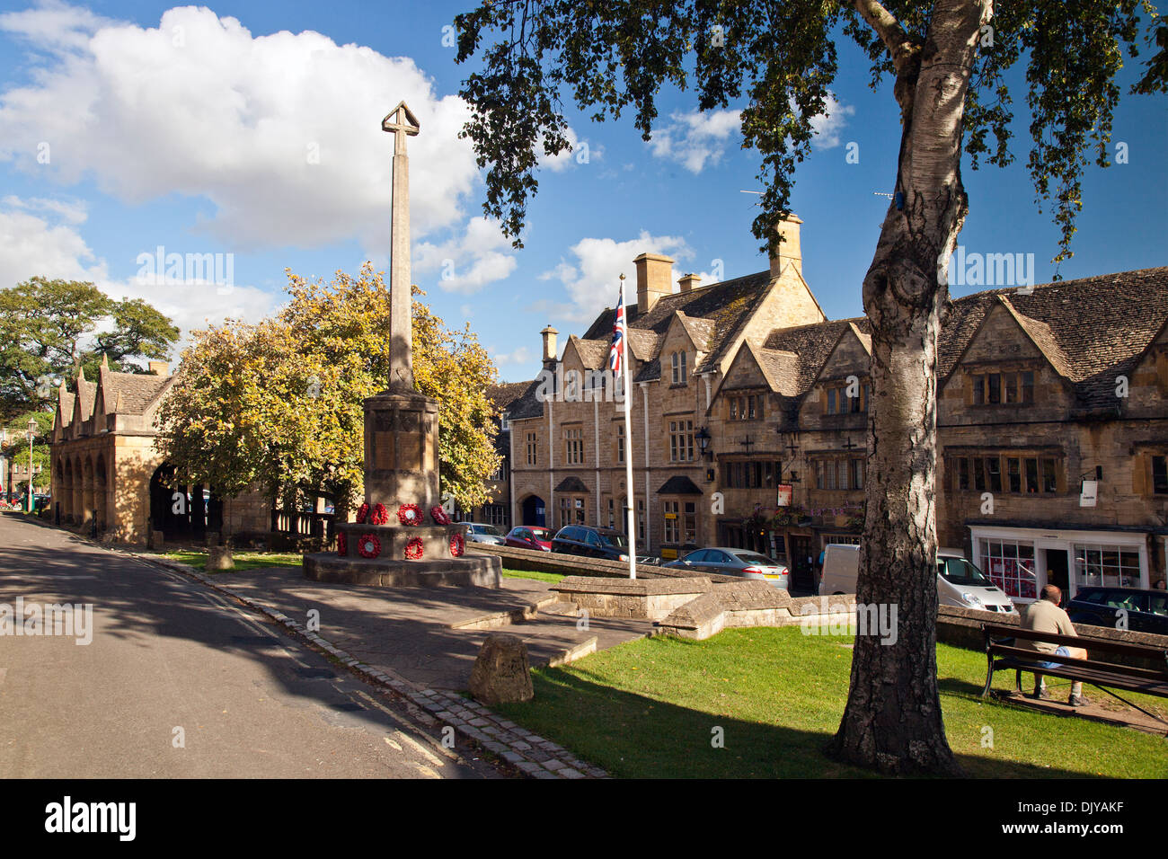 The war memorial on the High Street in Chipping Campden, Gloucestershire, England, UK Stock Photo