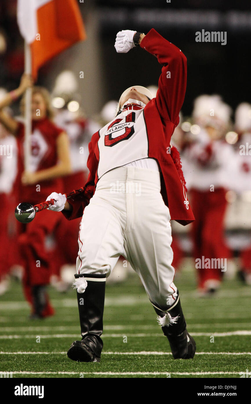Band drum major leads marching band hires stock photography and images