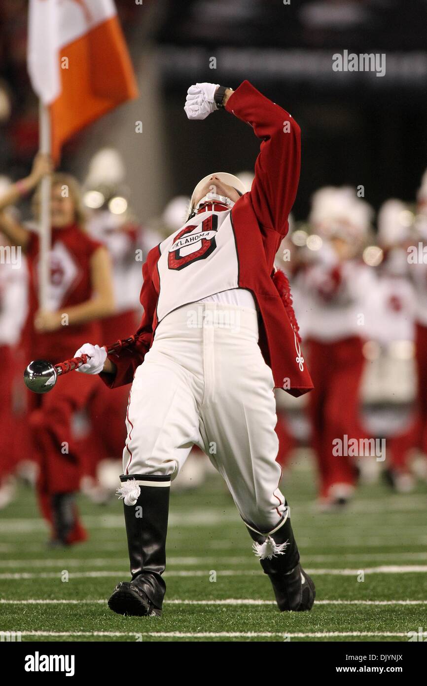 Drum major college hires stock photography and images Alamy