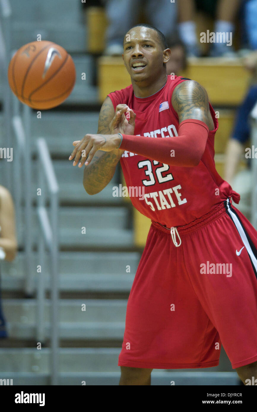 San diego state aztecs basketball hi-res stock photography and images ...