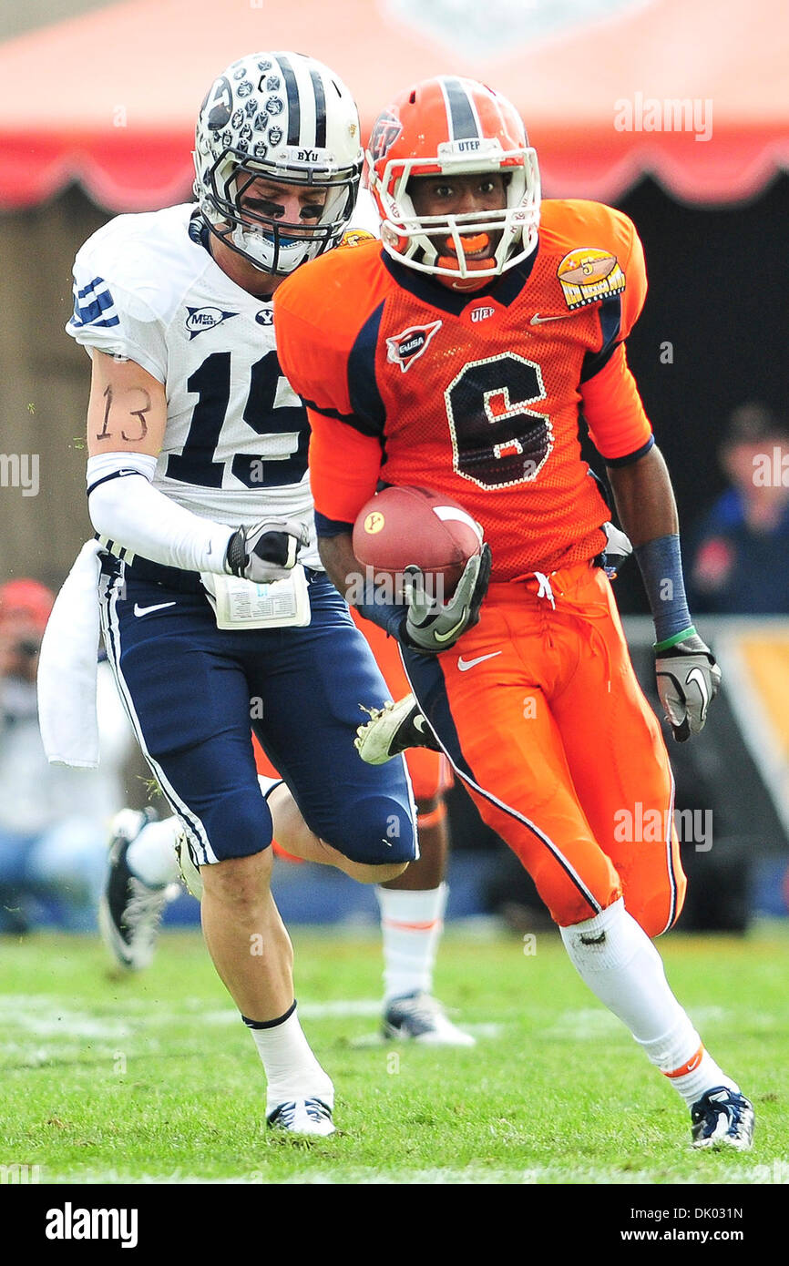 Dec. 18, 2010 - Albuquerque, New Mexico, United States of America - UTEP Miners Marlon McClure (6) runs with the ball against the BYU Cougars at University Stadium. BYU leads UTEP 31-10 at the half. (Credit Image: © Michael Furman/Southcreek Global/ZUMAPRESS.com) Stock Photo