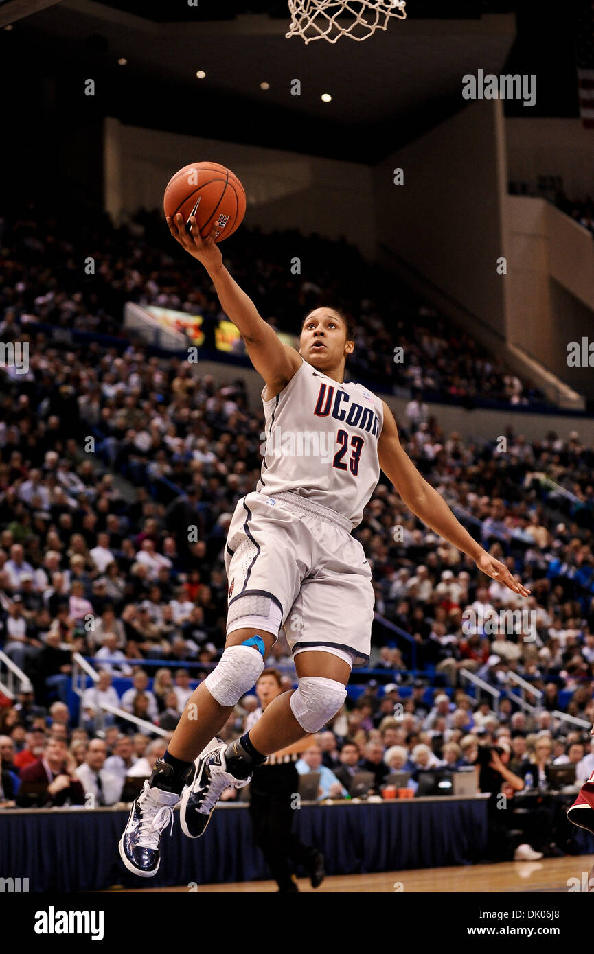 WNBA All-Star Game: Fun throughout, a dunk to finish, Maya Moore