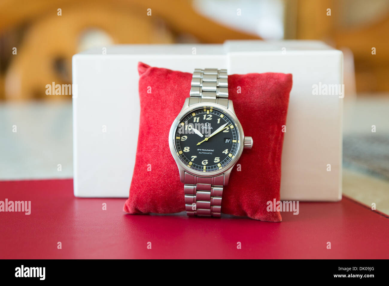 omega dynamic automatic
