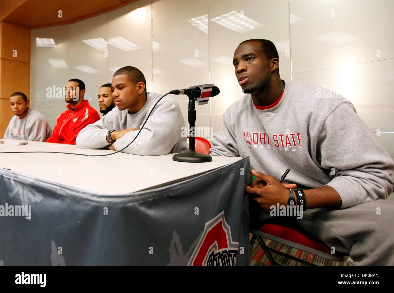 Ohio state football games hi res stock photography and images Alamy