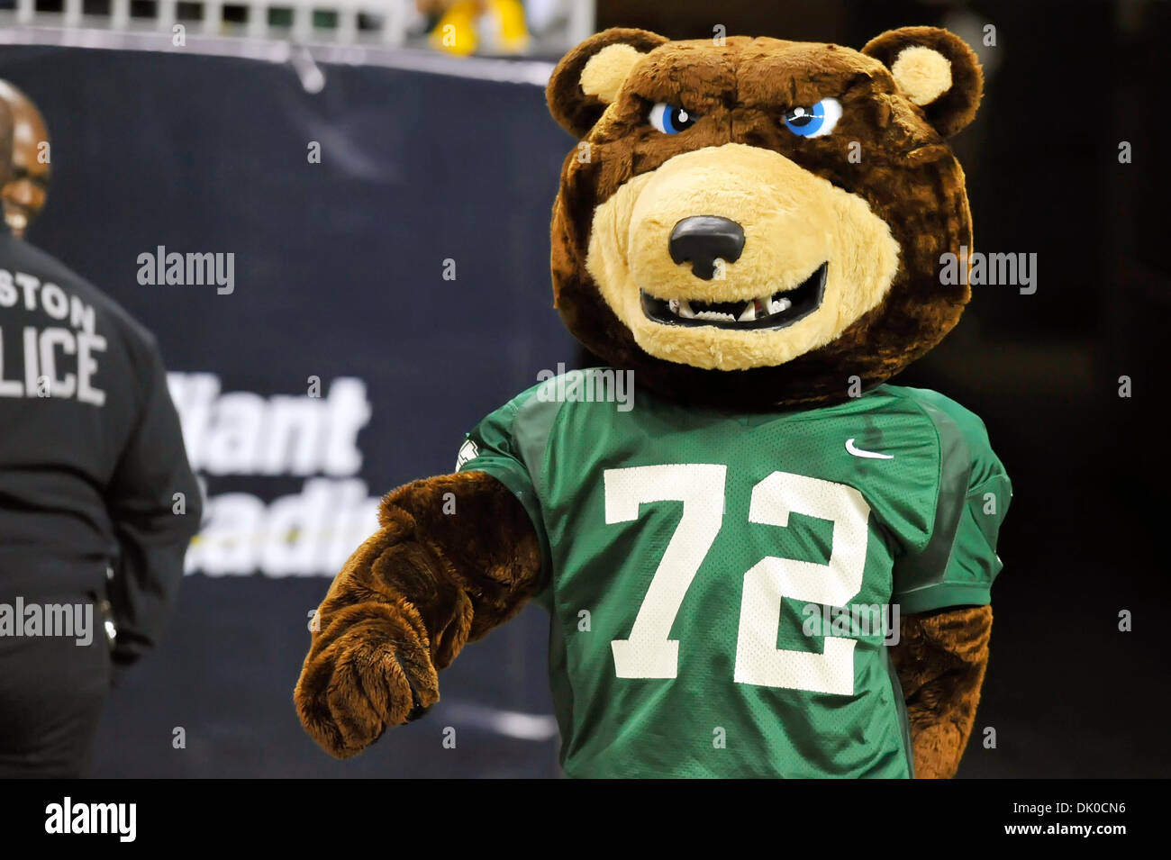 Dec. 29, 2010 - Houston, Texas, U.S - Baylor mascot Bruiser prior to ...