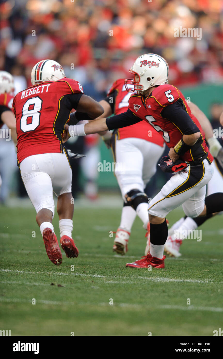 Dec. 29, 2010 - Washington, DC, U.S - Maryland QB Danny O'Brien hands ...