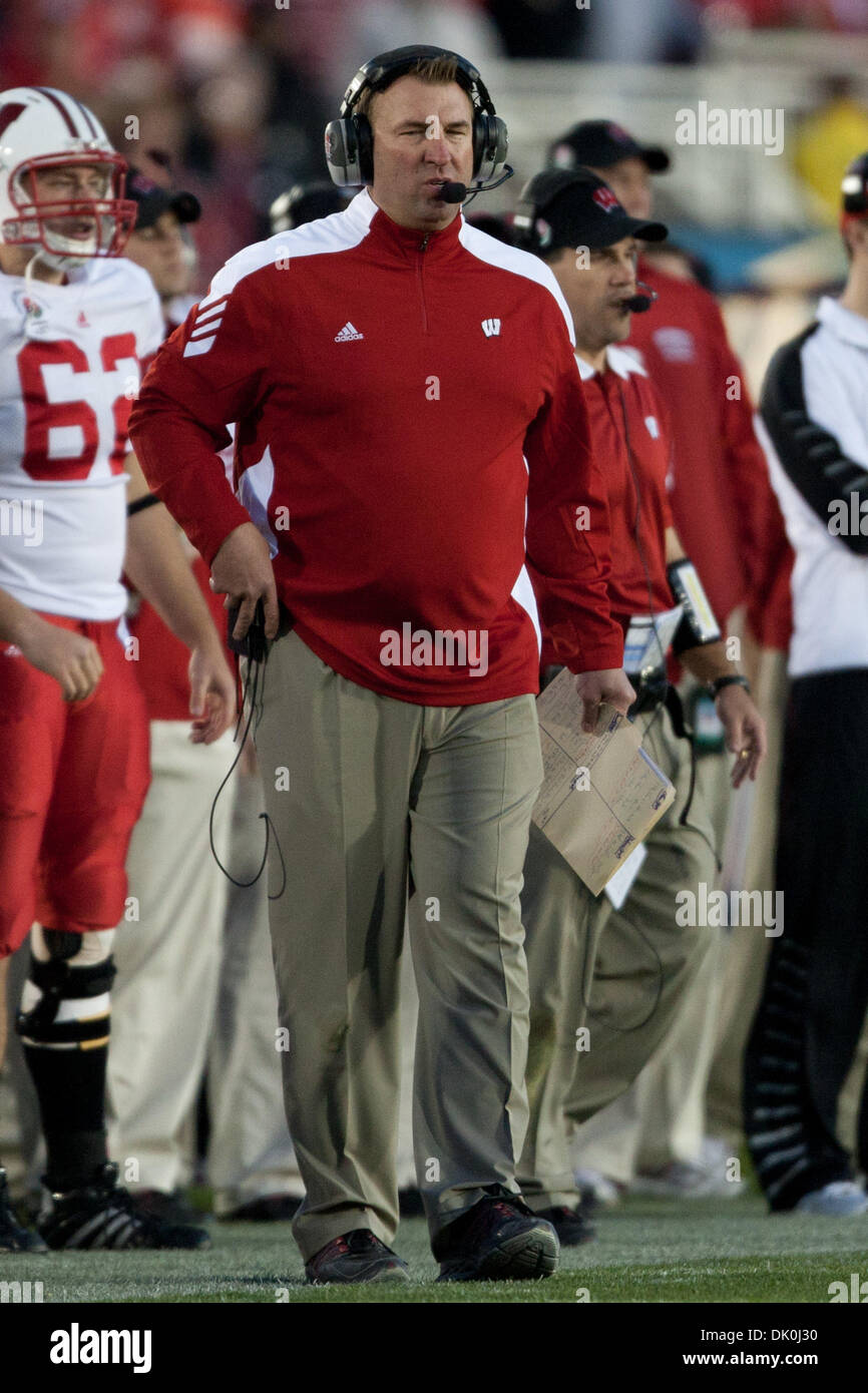 Jan. 1, 2011 - Pasedena, California,  - Wisconsin Badgers head coach  Bret Bielema during the 2011 Rose Bowl game of TCU Horned Frogs vs.  Wisconsin Badgers at The Rose Bowl in