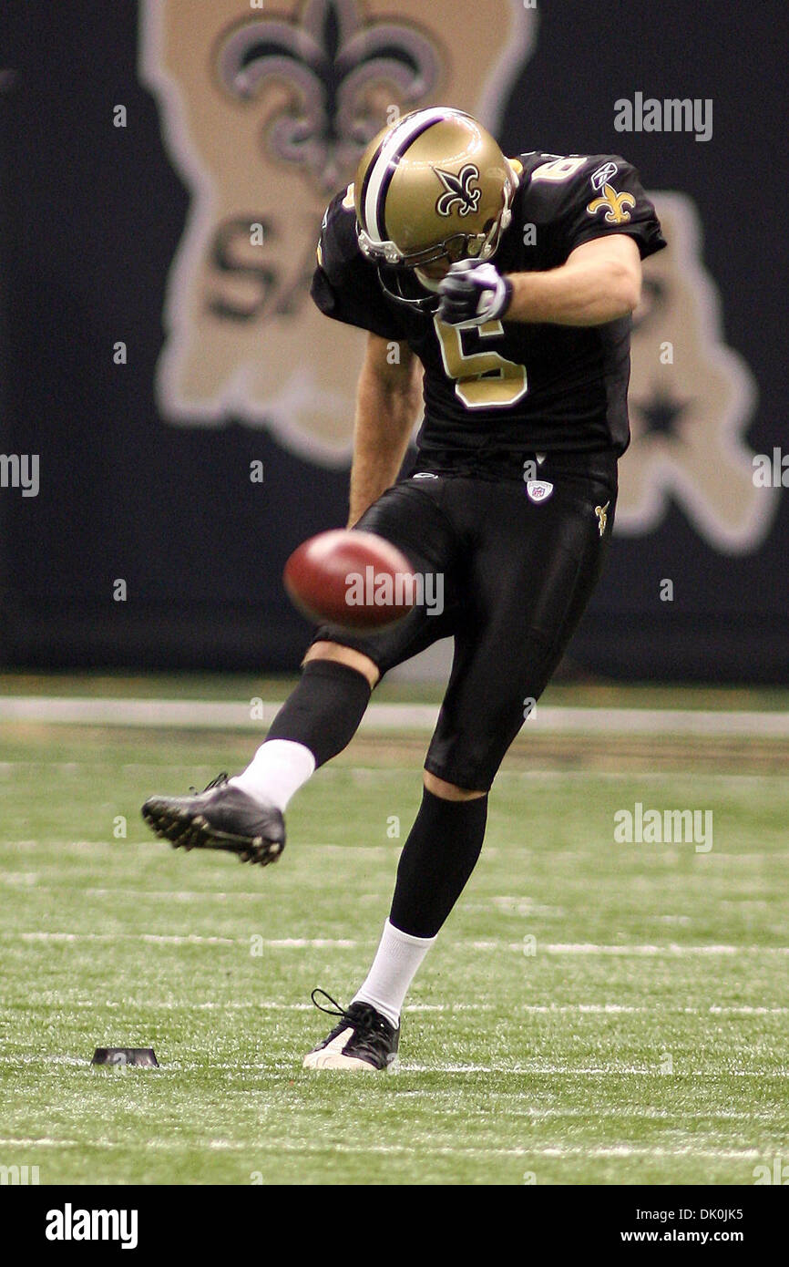 Dec 12, 2010: New Orleans Saints running back Reggie Bush (25