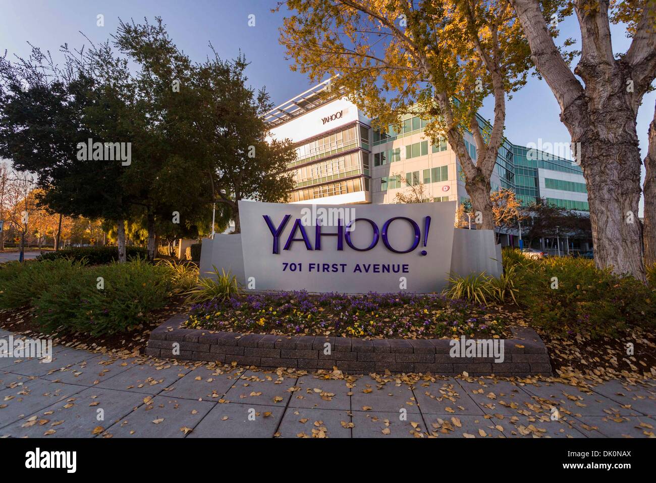 Headquarters yahoo in sunnyvale california hi-res stock photography and ...