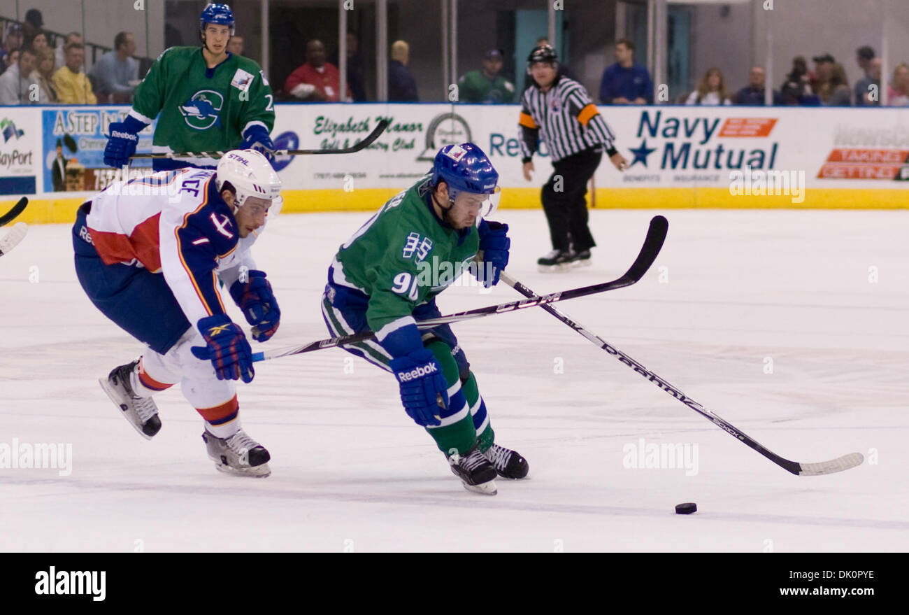 Jan 7 11 Norfolk Virginia United States Of America Connecticut Wales C Kelsey Tessier During The Game Against The Norfolk Admirals At The Norfolk Scope Arena In Norfolk Virginia Norfolk Defeated