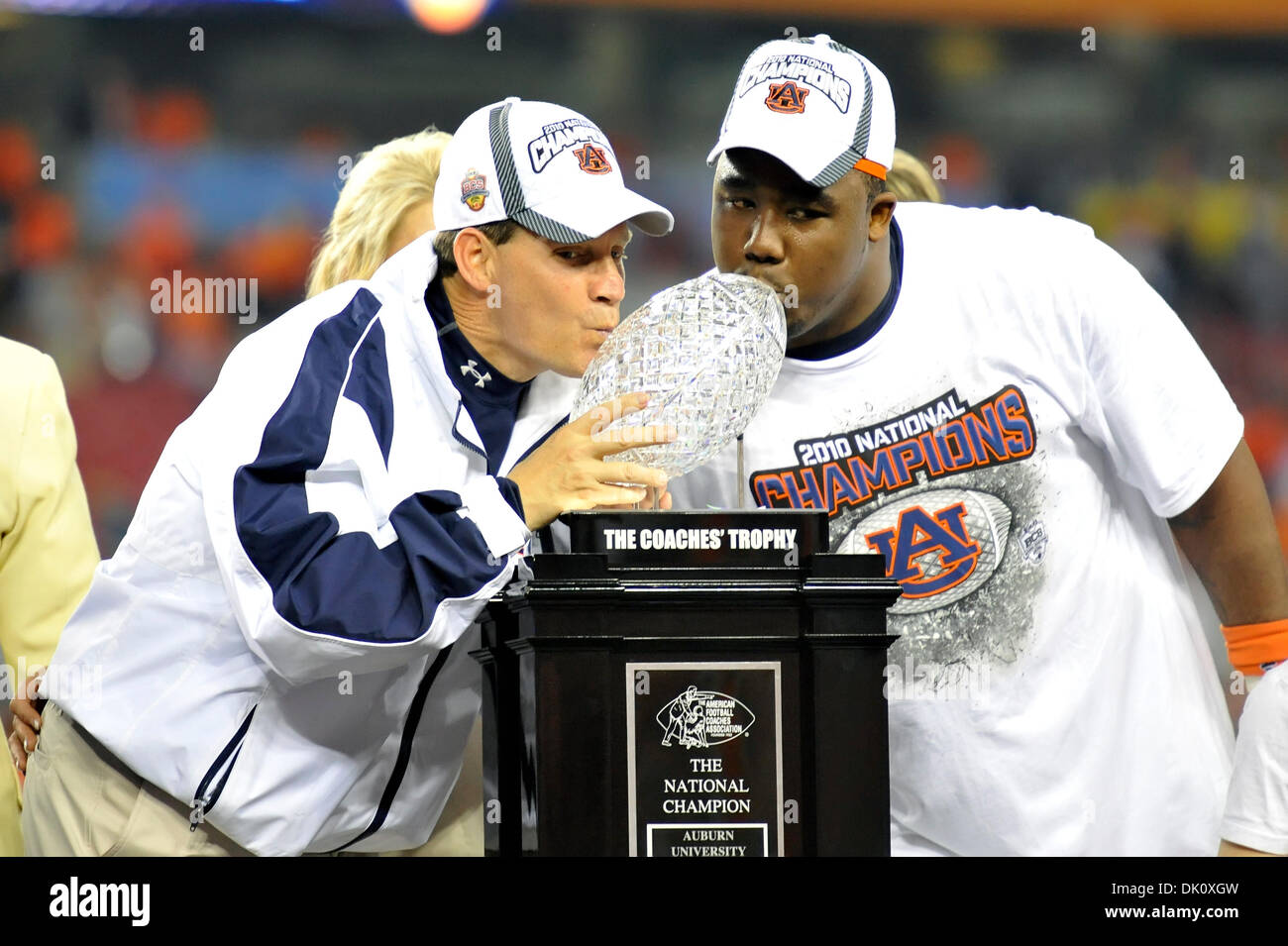 Jan. 10, 2011 Glendale, Arizona, U.S Auburn Tigers head coach Gene Chizik and Auburn Tigers