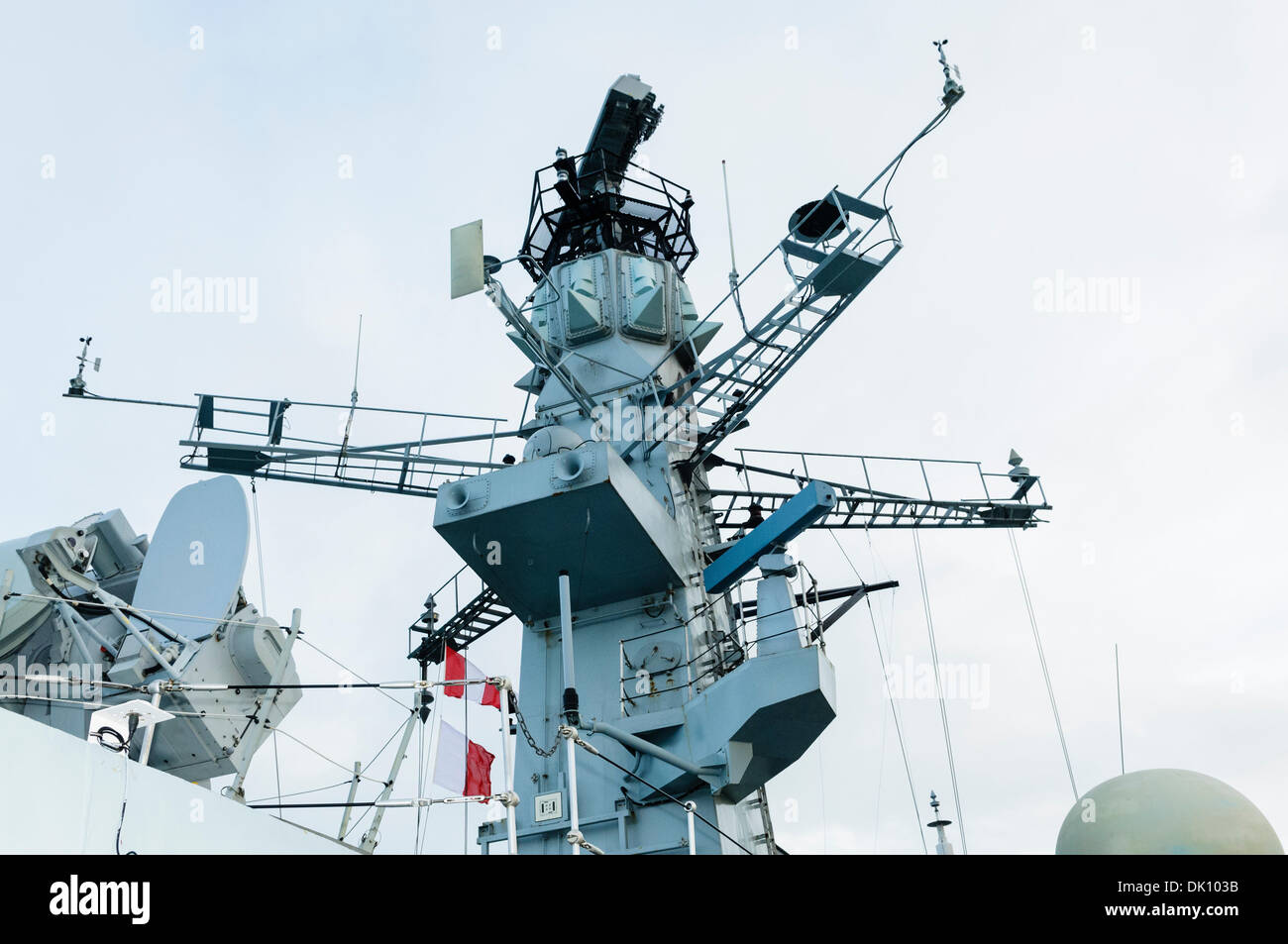 Belfast, Northern Ireland. 30th Nov 2013 - Communications tower of HMS Monmouth, a Royal Navy type 23 Frigate, visits Belfast after being stationed in the Gulf. Credit:  Stephen Barnes/Alamy Live News Stock Photo