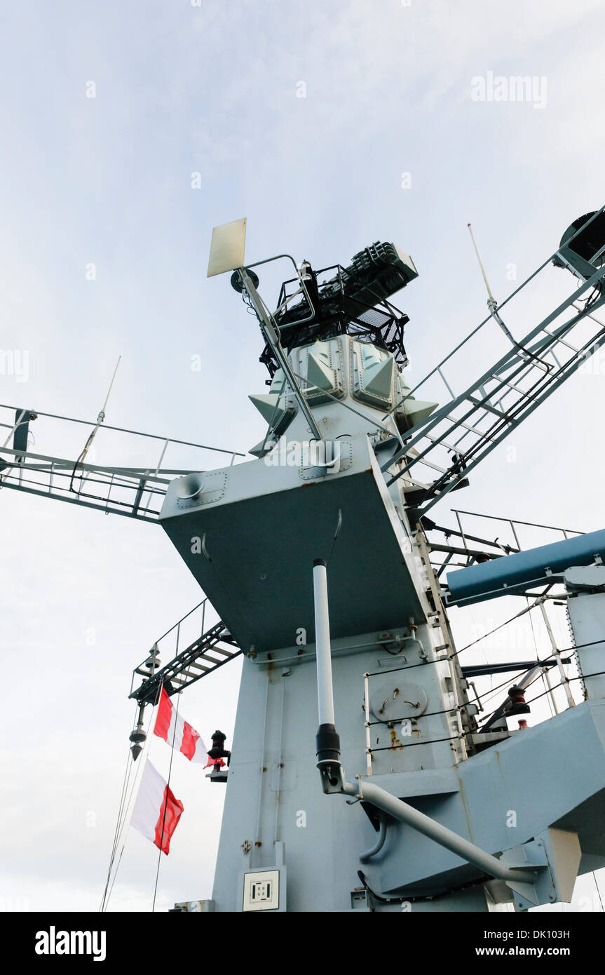 Belfast, Northern Ireland. 30th Nov 2013 - Communications tower of HMS Monmouth, a Royal Navy type 23 Frigate, visits Belfast after being stationed in the Gulf. Credit:  Stephen Barnes/Alamy Live News Stock Photo