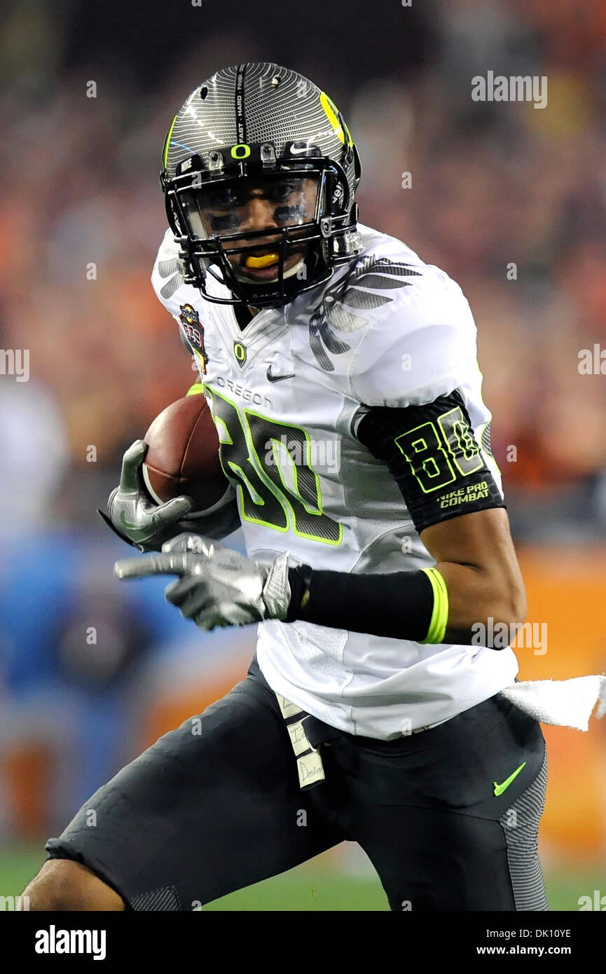 Jan. 10, 2011 - Glendale, Arizona, U.S - Oregon Ducks running back  LaMichael James (21) goes in for the score during game action of the BCS  National Championship game, between the #2