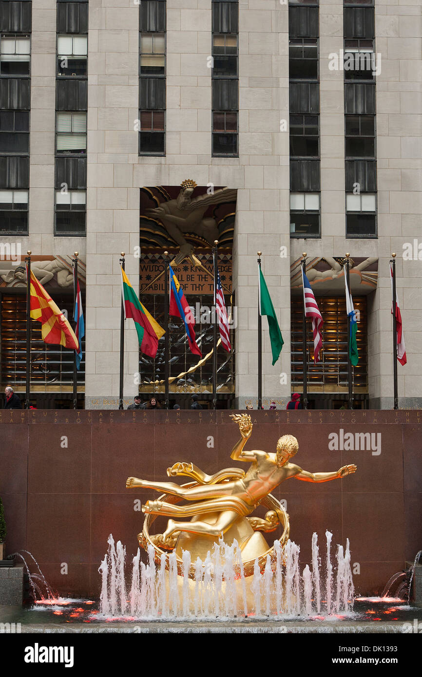 Prometheus Fountain at the Rockefeller Centre, New York City by Paul Manship Stock Photo