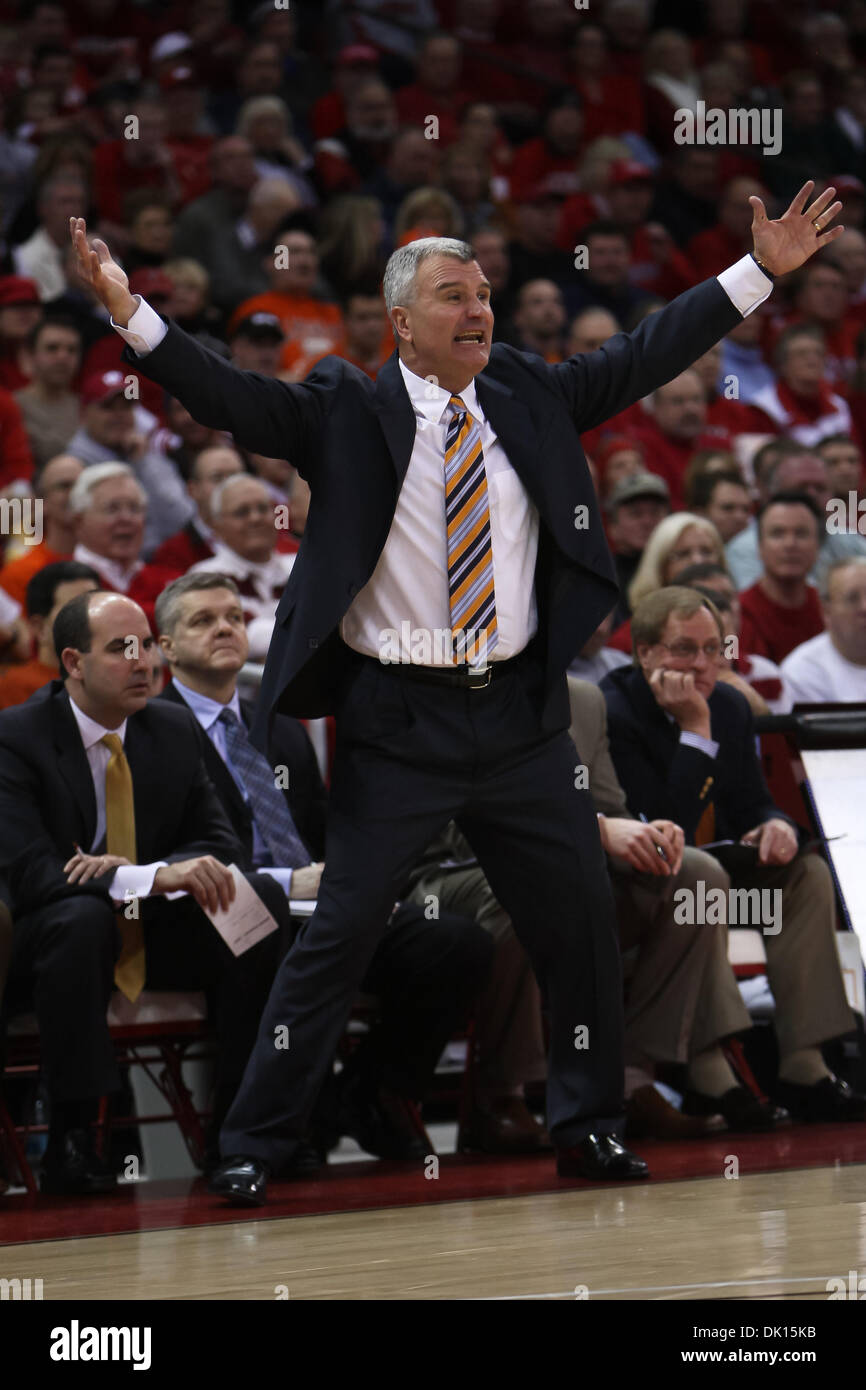Jan. 15, 2011 - Madison, Wisconsin, U.S - Illinois coach Bruce Weber reacts to a call in second half action. Wisconsin defeated Illinois 76-66 in Big Ten action at the Kohl Center in Madison, Wisconsin. (Credit Image: © John Fisher/Southcreek Global/ZUMAPRESS.com) Stock Photo