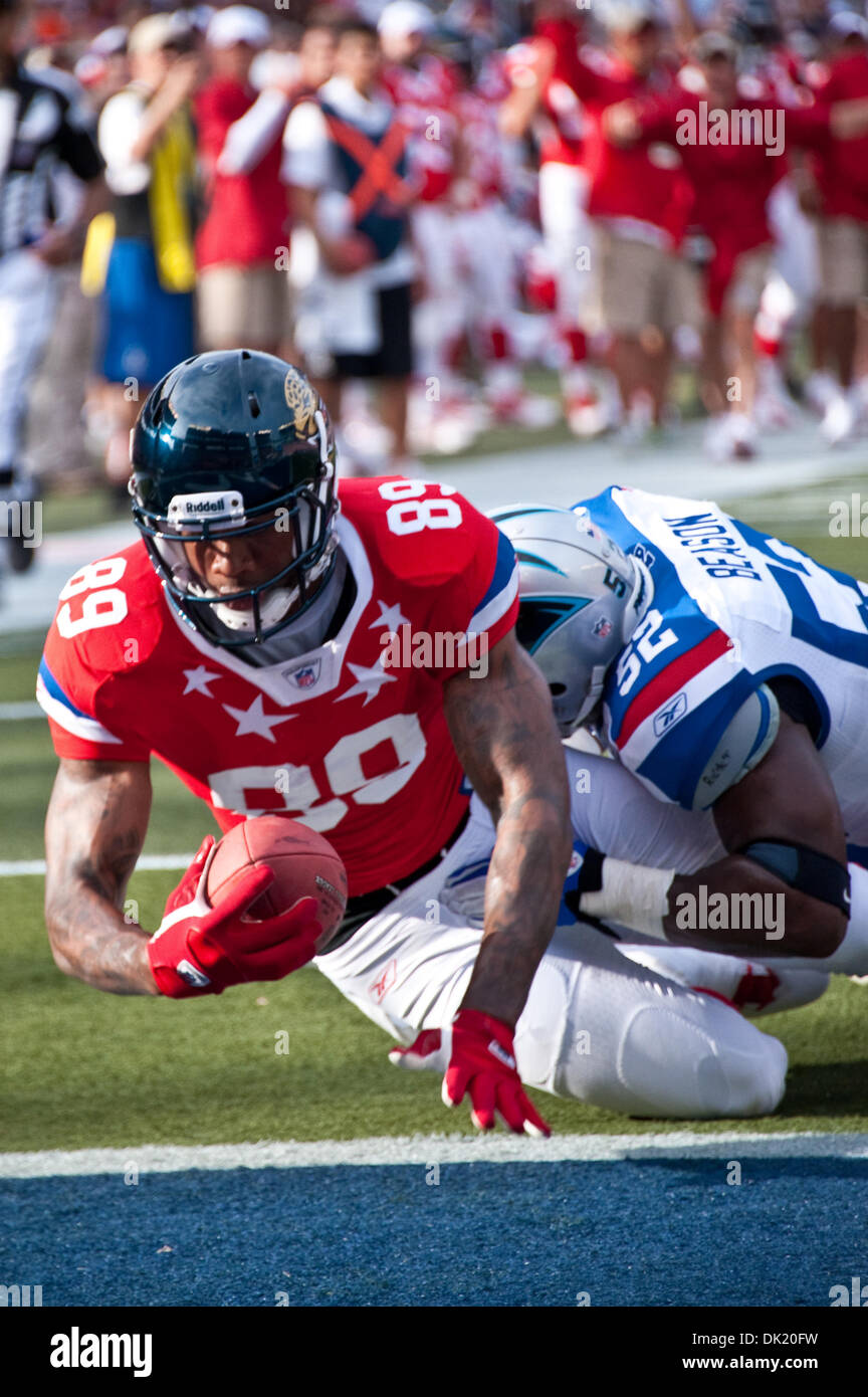 Jan. 30, 2011 - Honolulu, Hawaii, U.S - Minnesota Vikings RB Adrian  Peterson(28) eyes the end-zone during 1st half action of the 2011 NFL Pro  Bowl. The NFC defeated the AFC 55-41