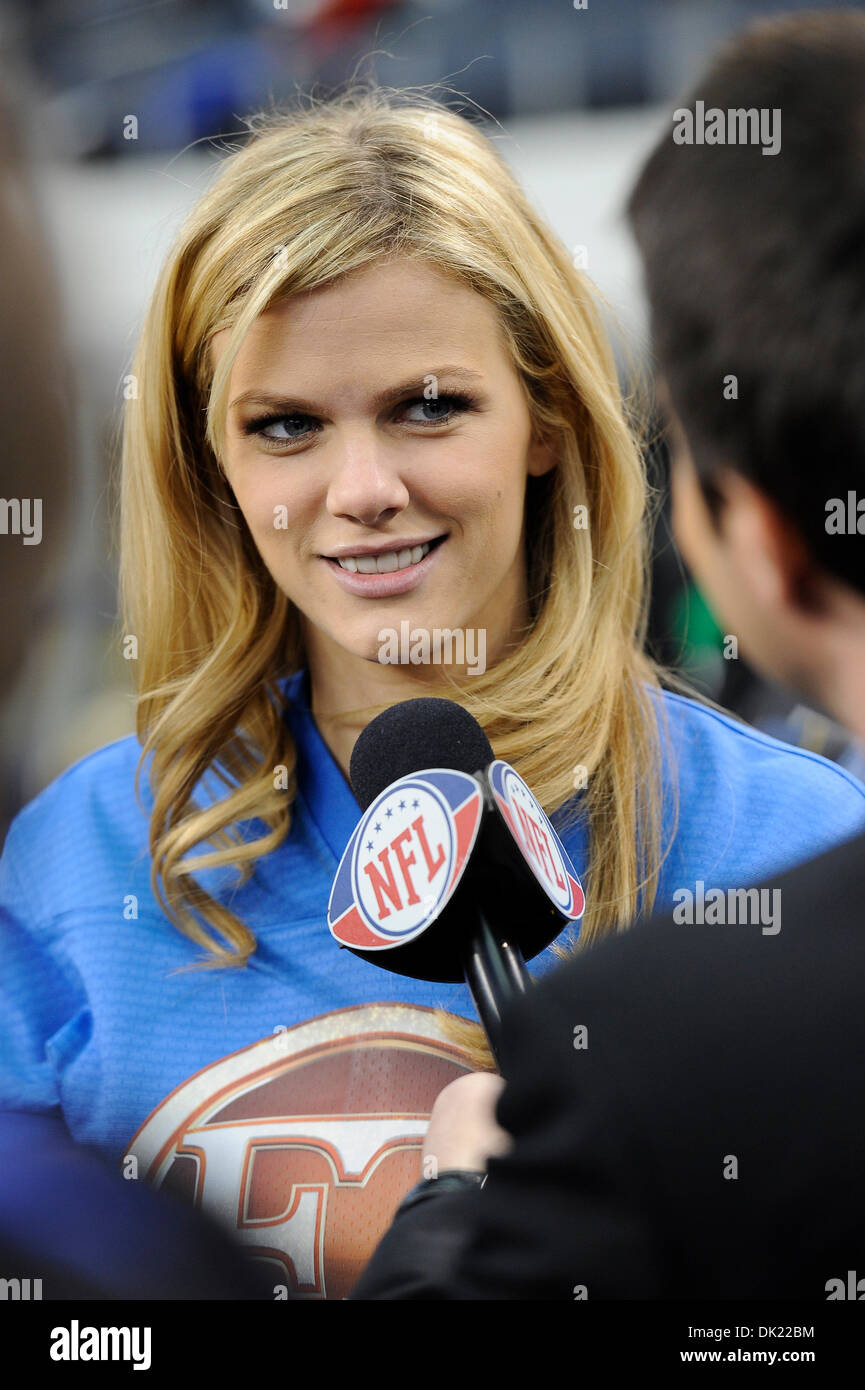 Feb. 1, 2011 - Arlington, Texas, United States of America - A host from ET answers questions during the 2011 Super Bowl Media Day at Dallas Cowboys Stadium in Arlington, Texas. (Credit Image: © Jerome Miron/Southcreek Global/ZUMAPRESS.com) Stock Photo