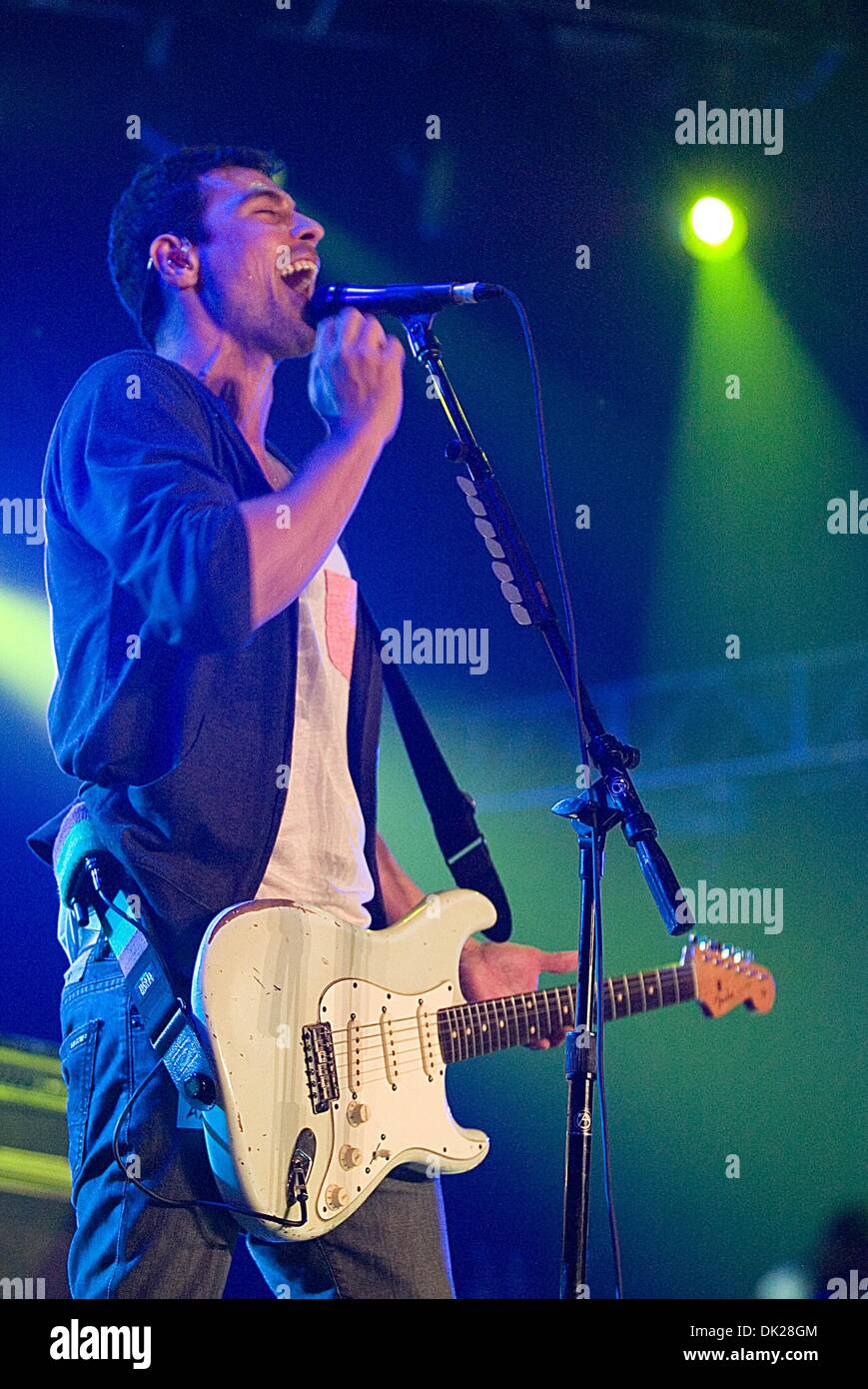 Las Vegas, Nevada, USA. 1st Dec, 2013. Guitarist/ vocalist Kaleo