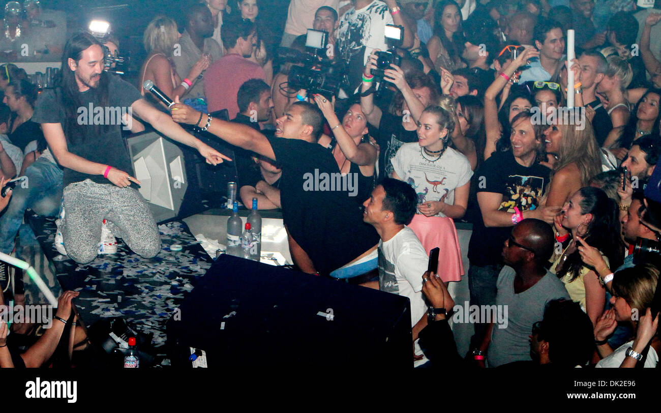 Steve Aoki DJ Afrojack David Guetta and Cathy Guetta Jacked party at Mansion Miami Beach Florida - 24.03.12 Stock Photo