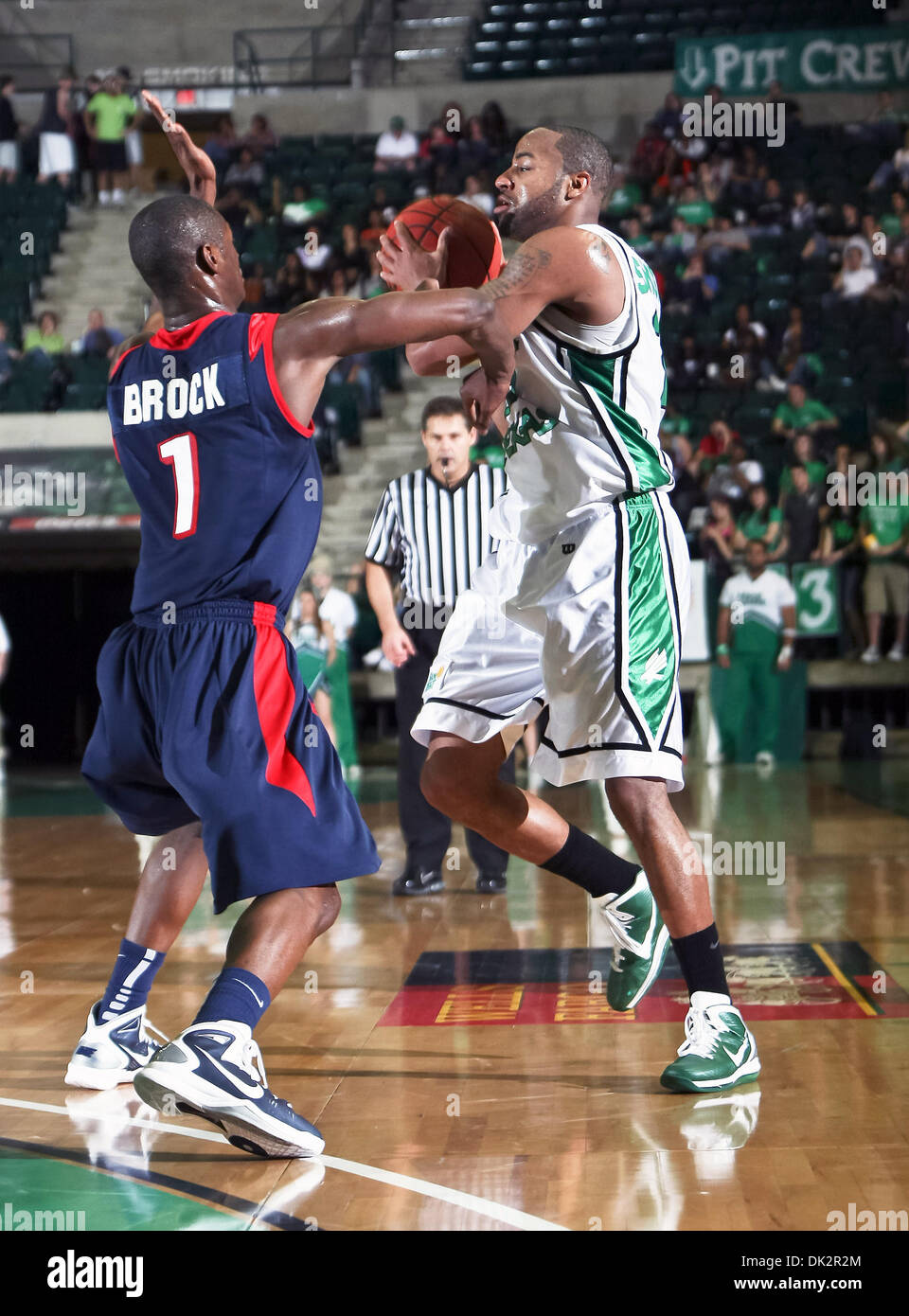 Shannon shorter hires stock photography and images Alamy