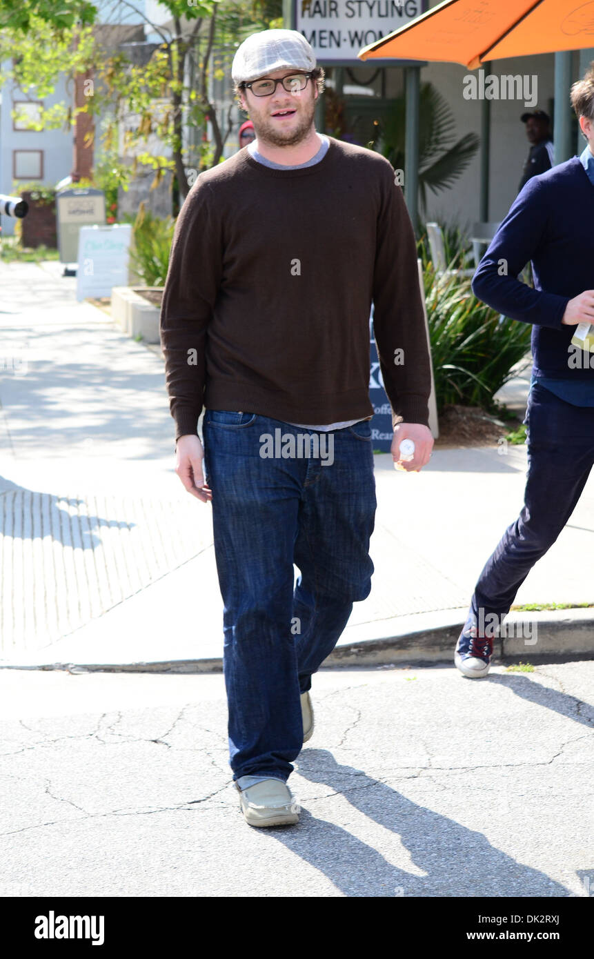 Seth Rogen leaving a Doctor's appointment in Brentwood Los Angeles, California - 29.03.12 Stock Photo