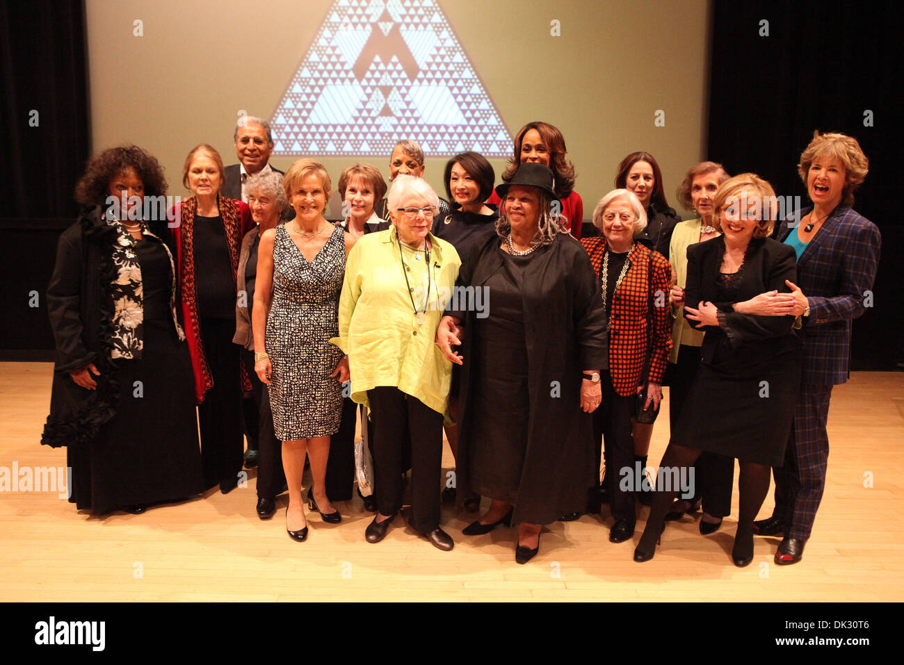 From L to R Back Row First Jessye Norman Gloria Steinem Charlie Soap Dr Johnnetta B Cole Faye Wattleton Connie Chung Sandy Stock Photo