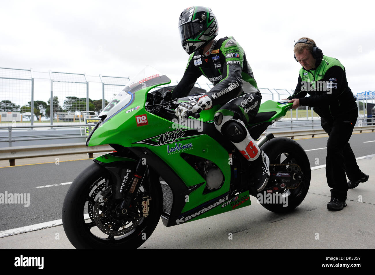 ON。 Feb. 22, 2011 - Phillip Island, Victoria, Australia - Tom Sykes