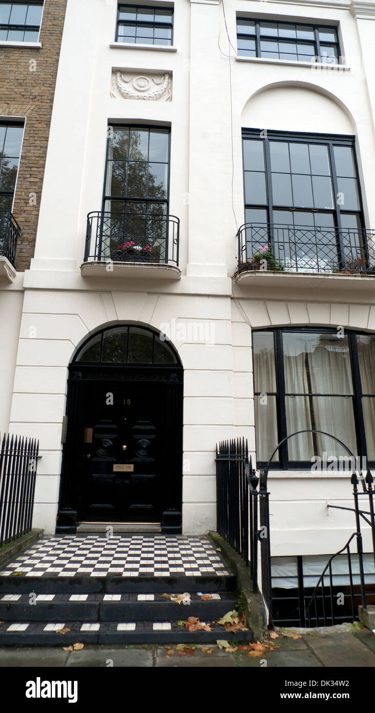 Houses in Grade II listed Mecklenburgh Square London WC1