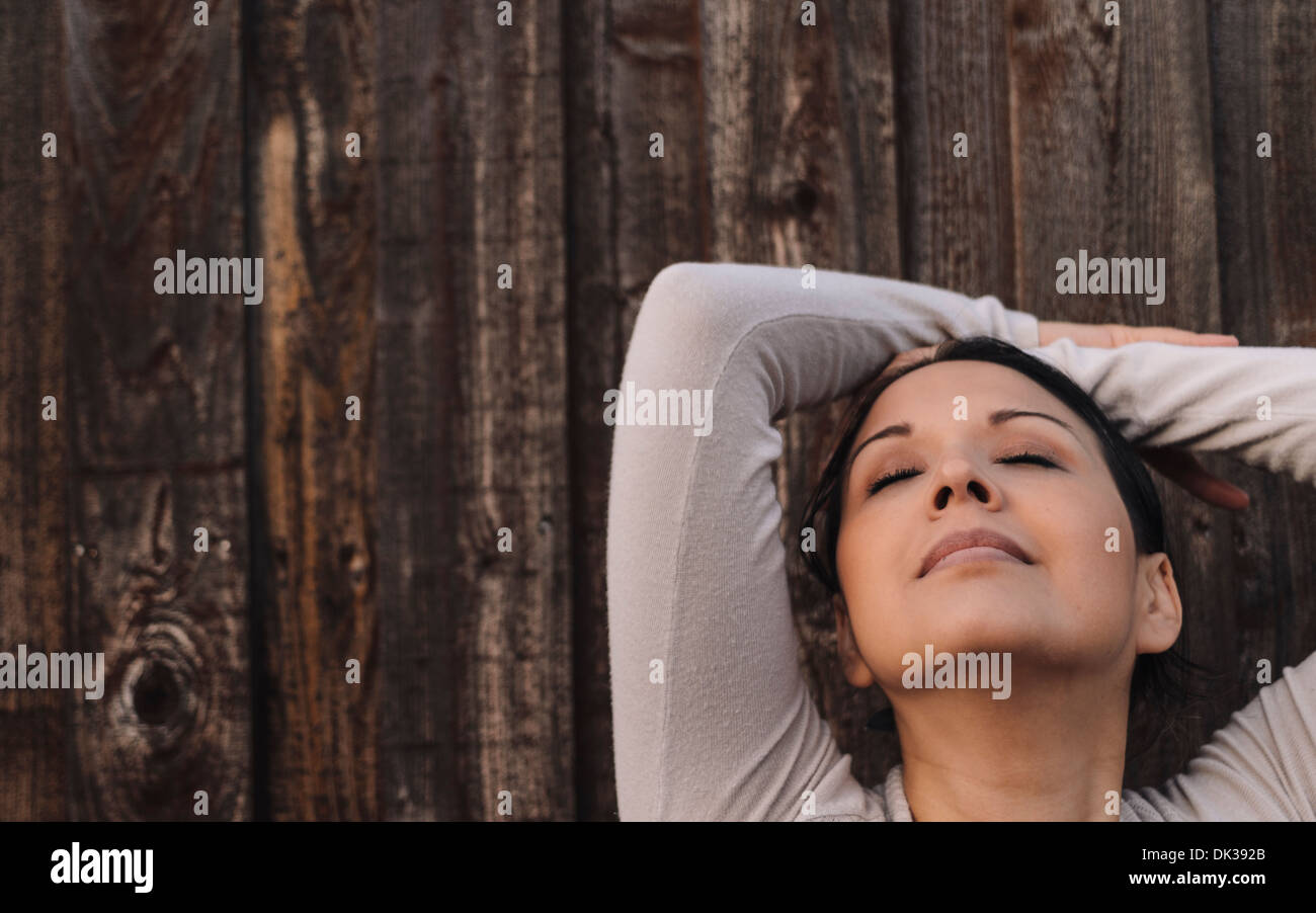 Hands above the head hi-res stock photography and images - Alamy