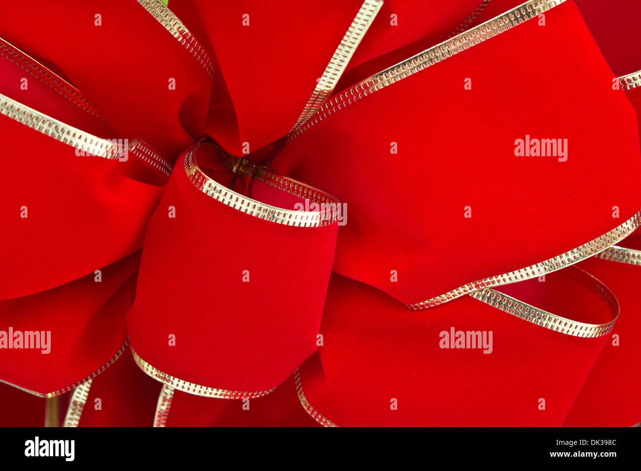Traditional Red Christmas Ribbon - Traditional Red Christmas Ribbon For ...
