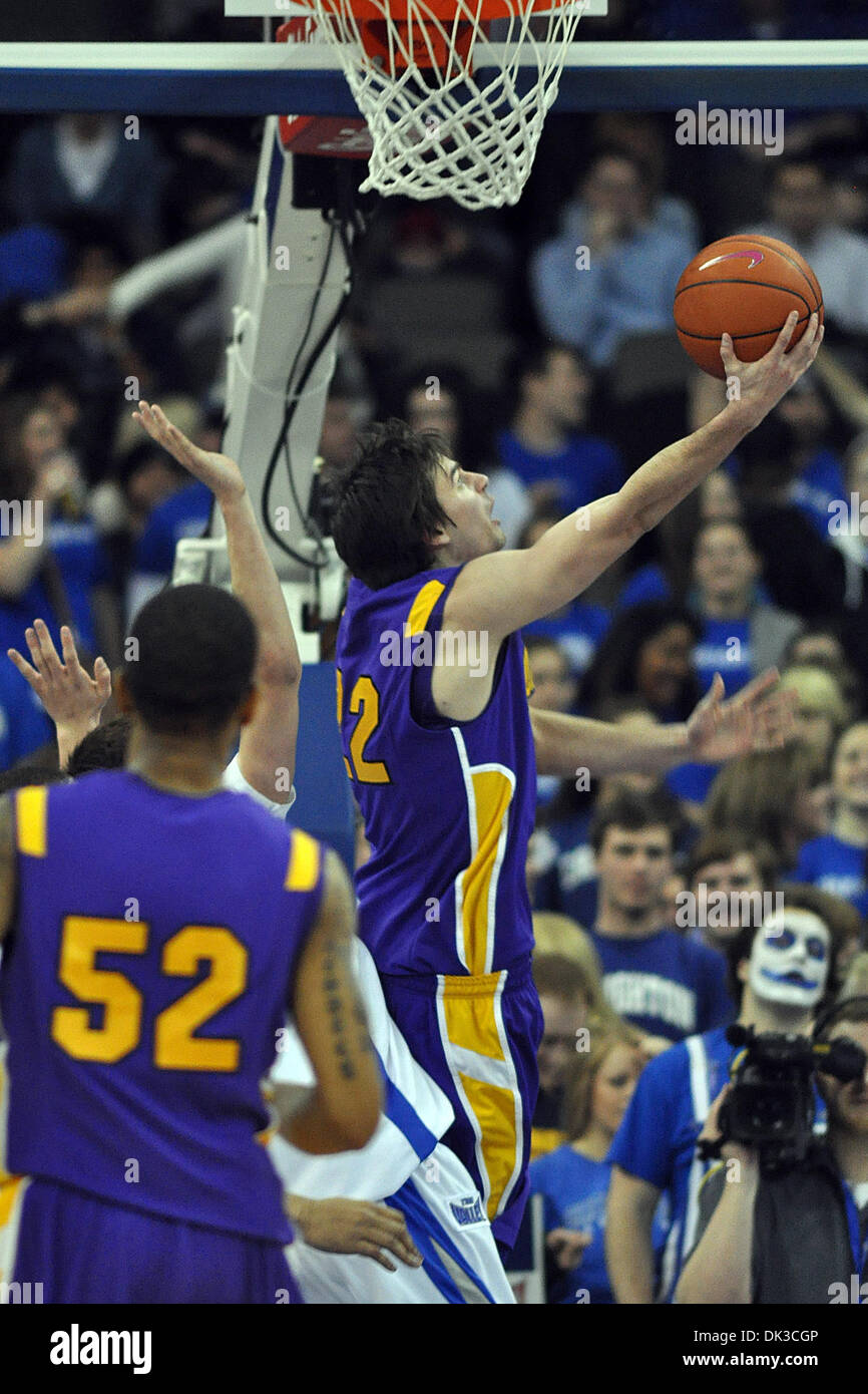 Feb. 26, 2011 - Omaha, Nebraska, U.S - Kerwin Dunham (#22) attempts a