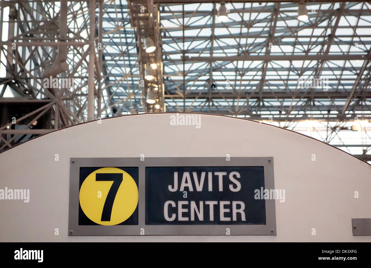 Jacob Javits Center New York Stock Photo Alamy